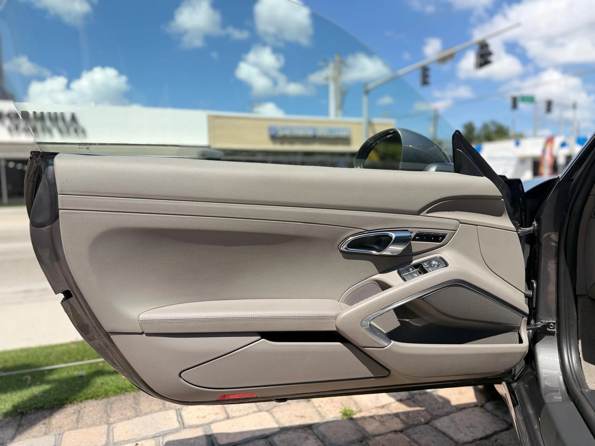 mph026_3521195009_Whats_App_Image_2026_03_26_at_5_00_39_PM_15_3498044814