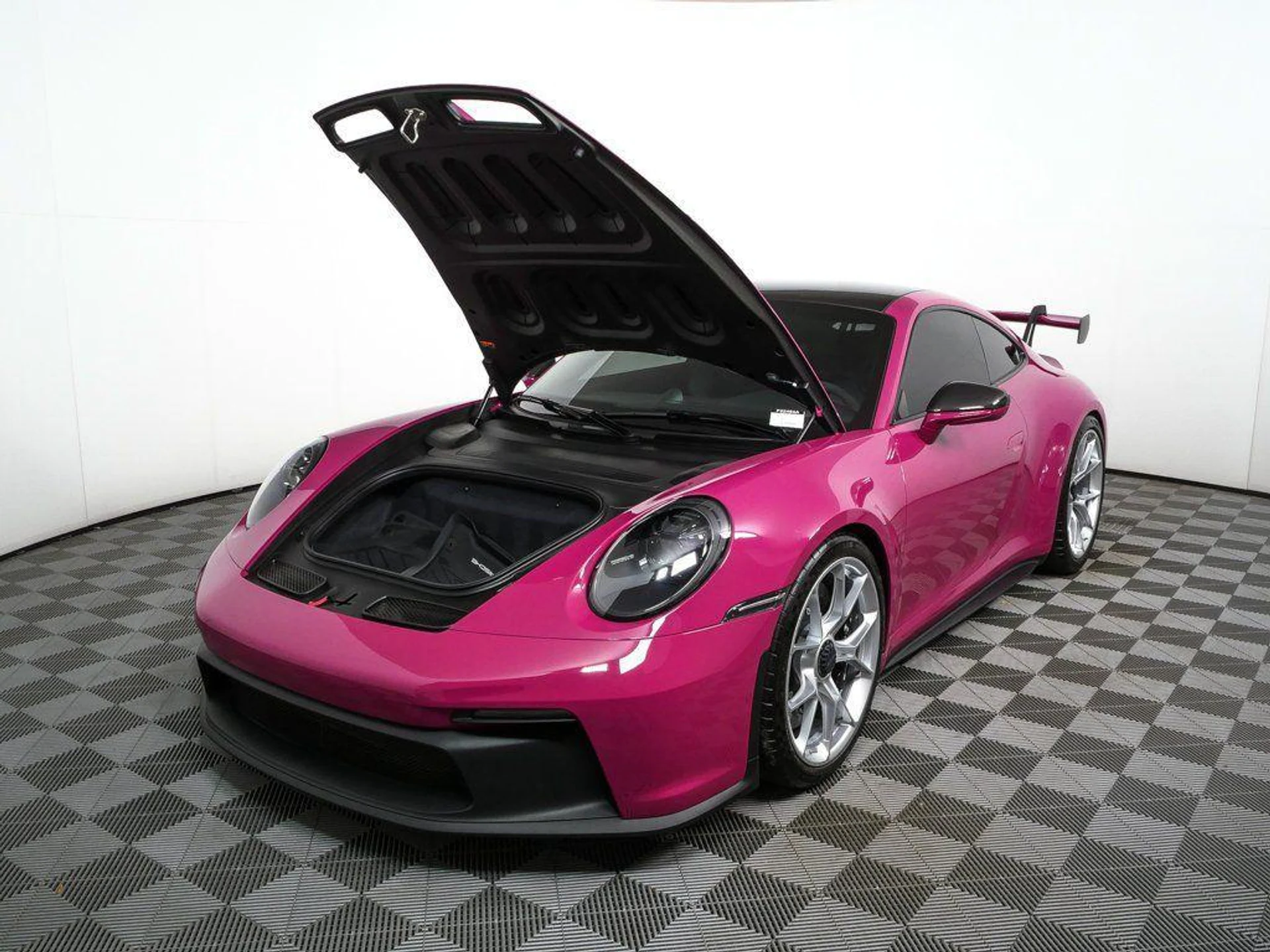 mph026_3533684372_j_XR_9vv5k_ER_06j9_EX_Eglsu_Aya_Wx_E_c9b54dbb97