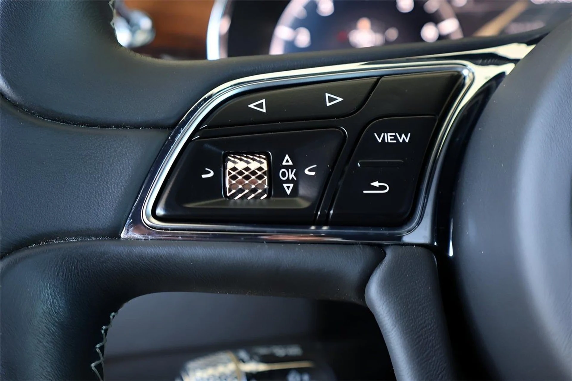 mph026_3535529336_27_6b4f5c6e3e