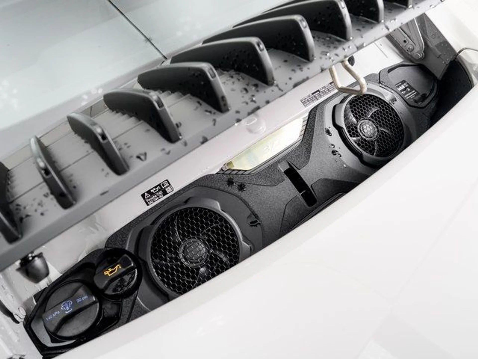 mph026_3546948249_0ed767b20b6b45b454ce8e423f4496f3_feda71698b