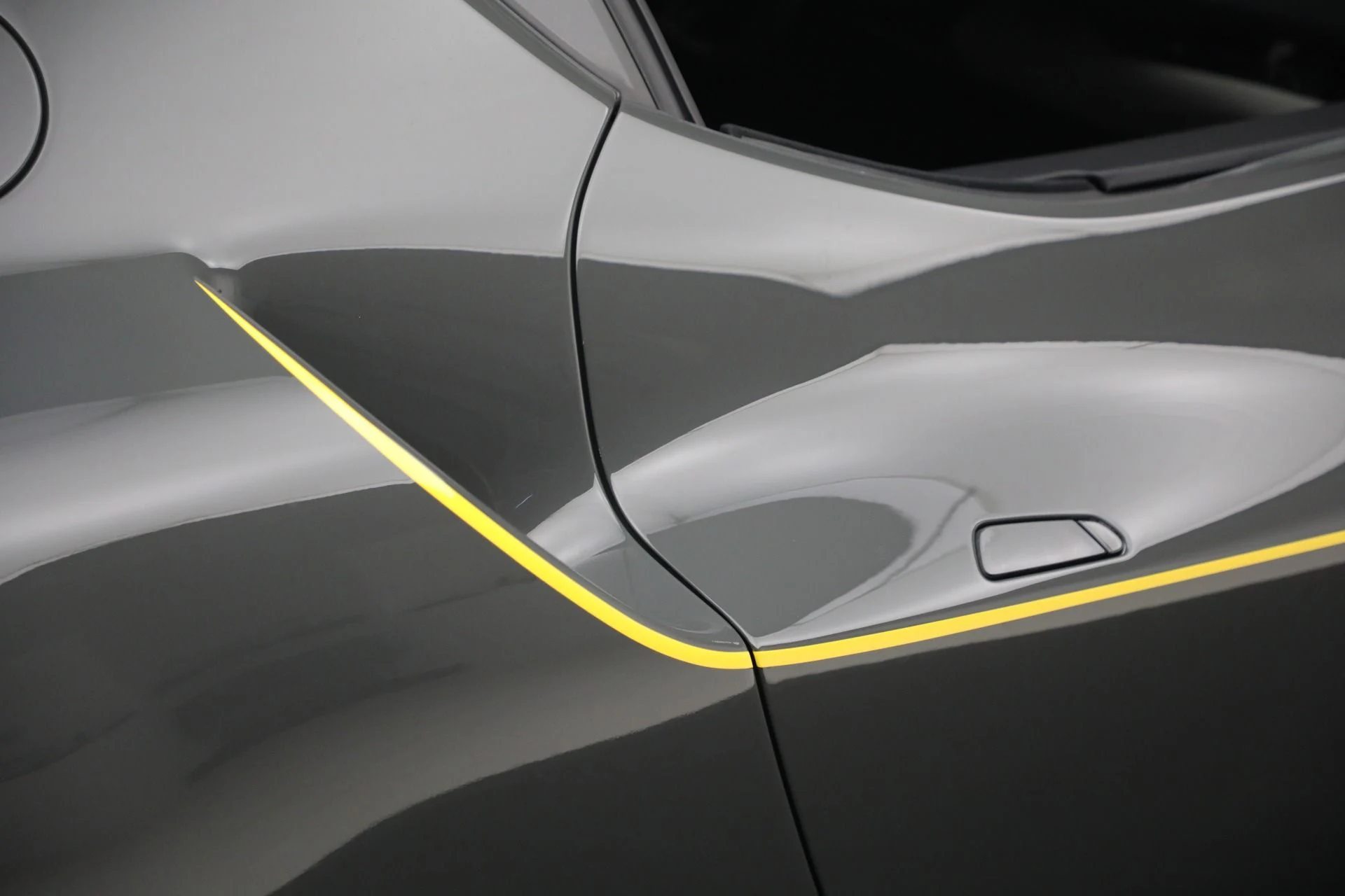 mph026_3552961795_Used_2025_Ferrari_296_GTB_1771356747_86f4555fd7