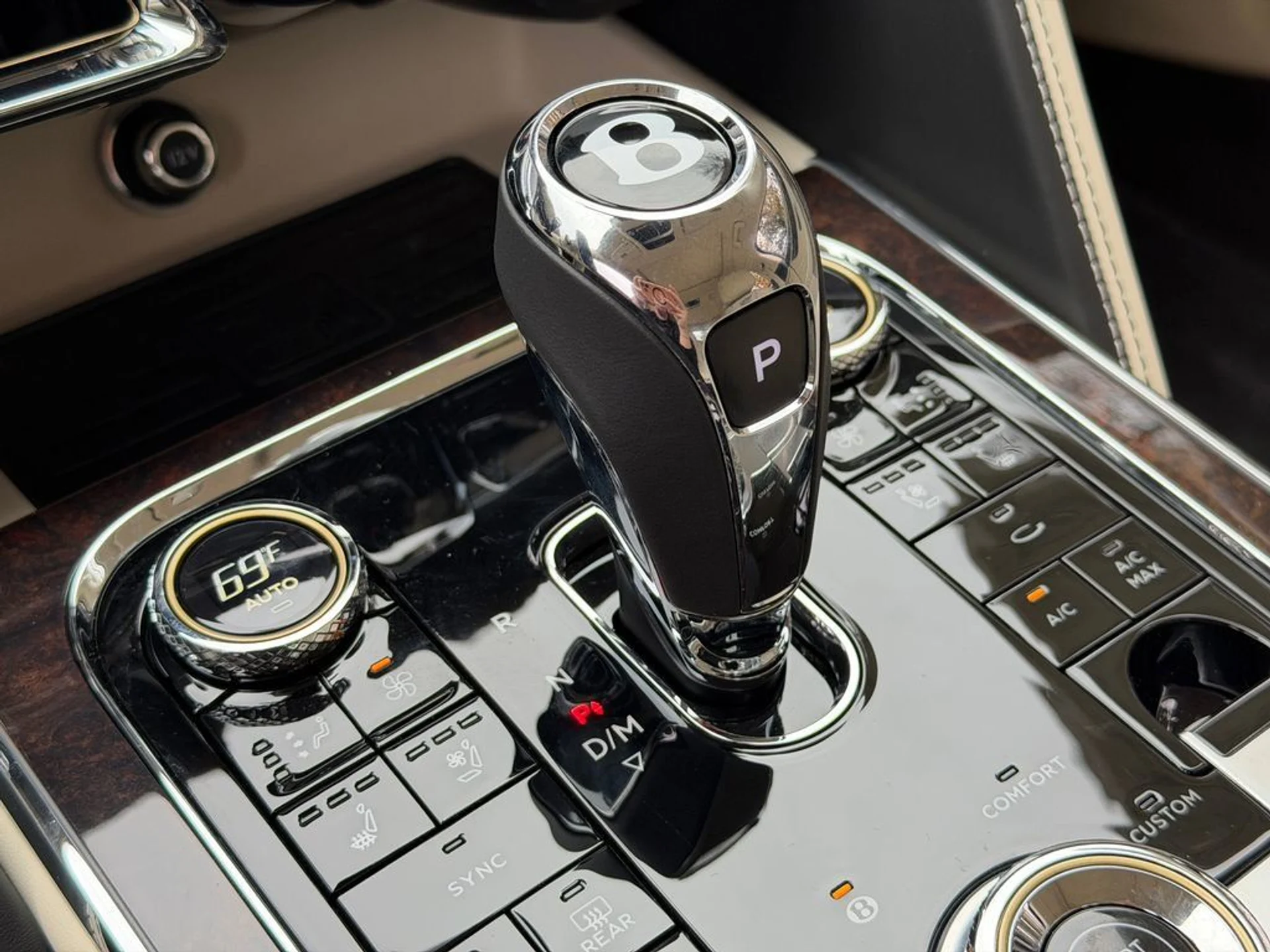 mph026_3555077744_1b986833a6734e449ace4870527dfebe_b8a18565bb