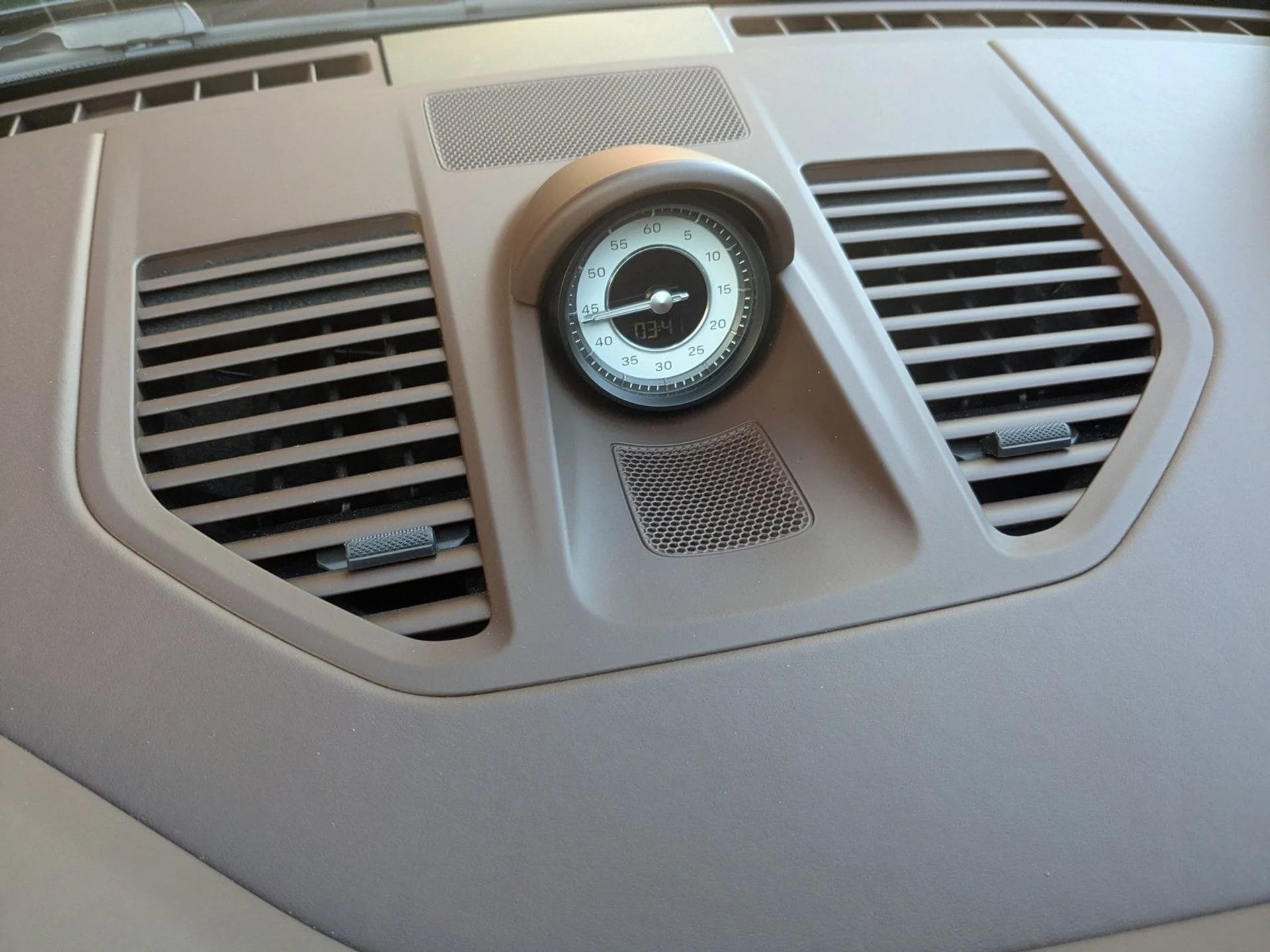 mph026_3575881442_5eaacbfe1568dc881074c50f1eb1c244x_89e6aafbc6