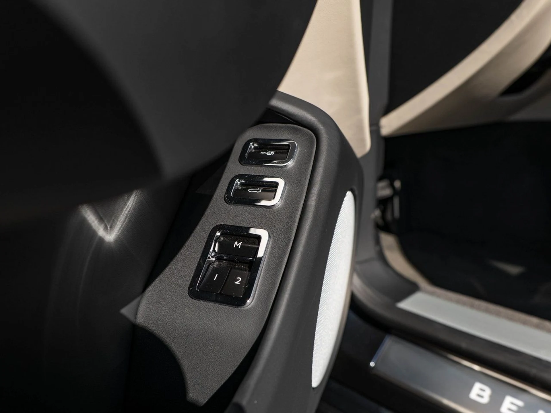 mph026_3577871986_40f526feb4204adb1c7b26aecc88b91fx_00db0769f1