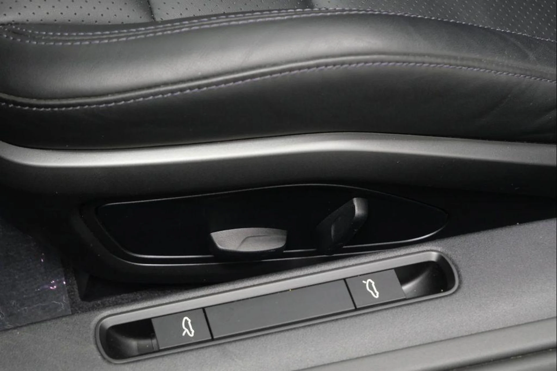 mph026_3578606680_Tb_I7_GP_89x_En_6_Ks_EF_Au_Z8ctn_OZ_0_ccbd4f1c4a