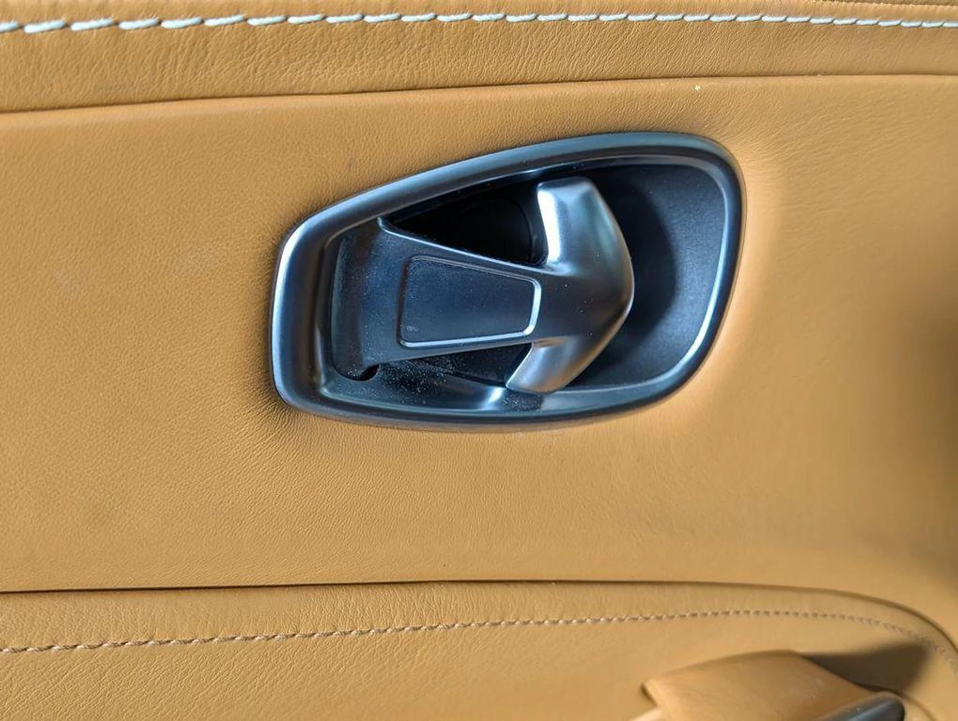 mph026_3582792168_8i_N_Iod_W0_Rl3i_P_Hevl_L_Oak_Bdi_H7_A_63ccb24194