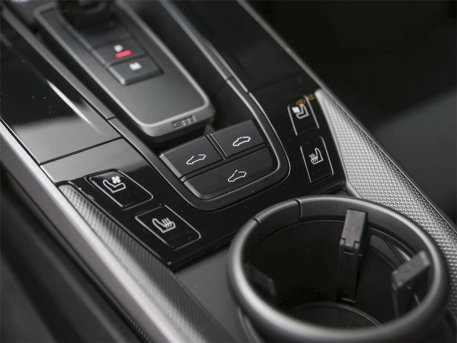 mph026_358330032_gf_Ej_LR_Wx3_KNYZ_Tgl_XH_Pj_Im_Yj_A_Ws_c30111d074