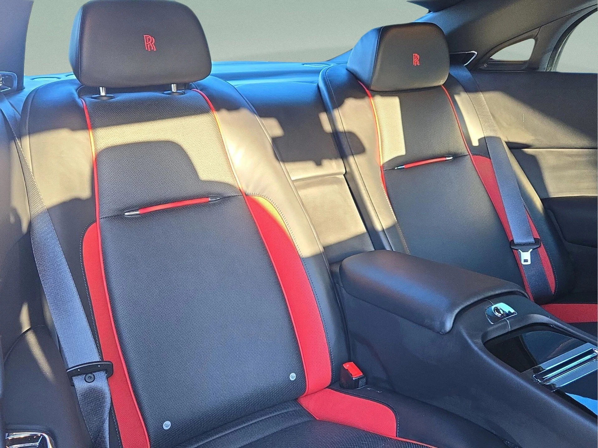 mph026_3594985837_e50a76b9833830acbd1d81b77bb5c7b5x_6eb106f6a3