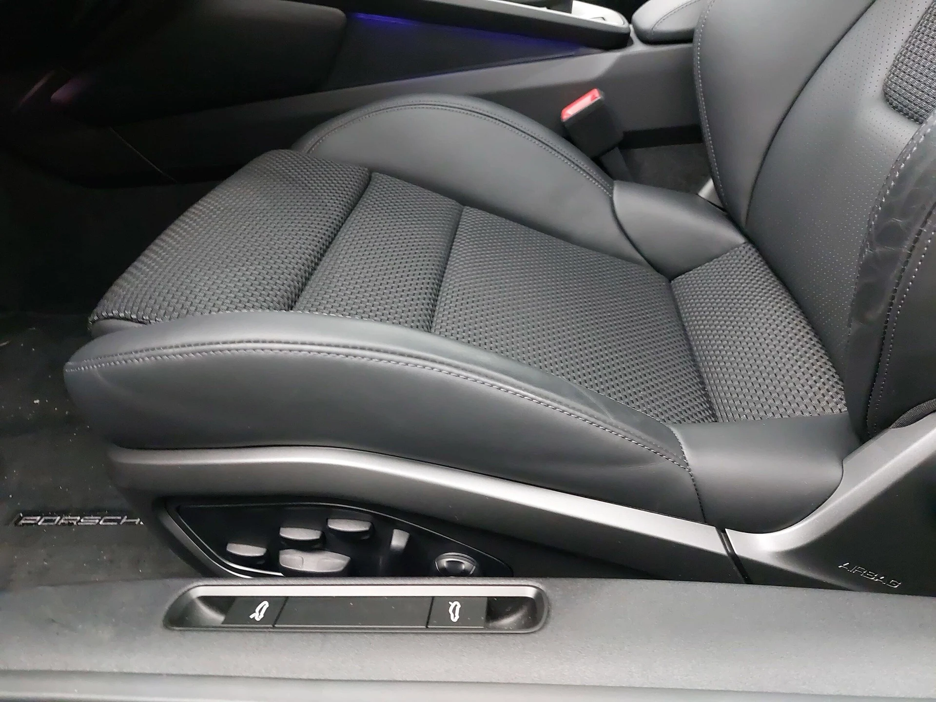 mph026_3595101021_469e5586291864e44b3d29c737d699b9x_48072c5b08