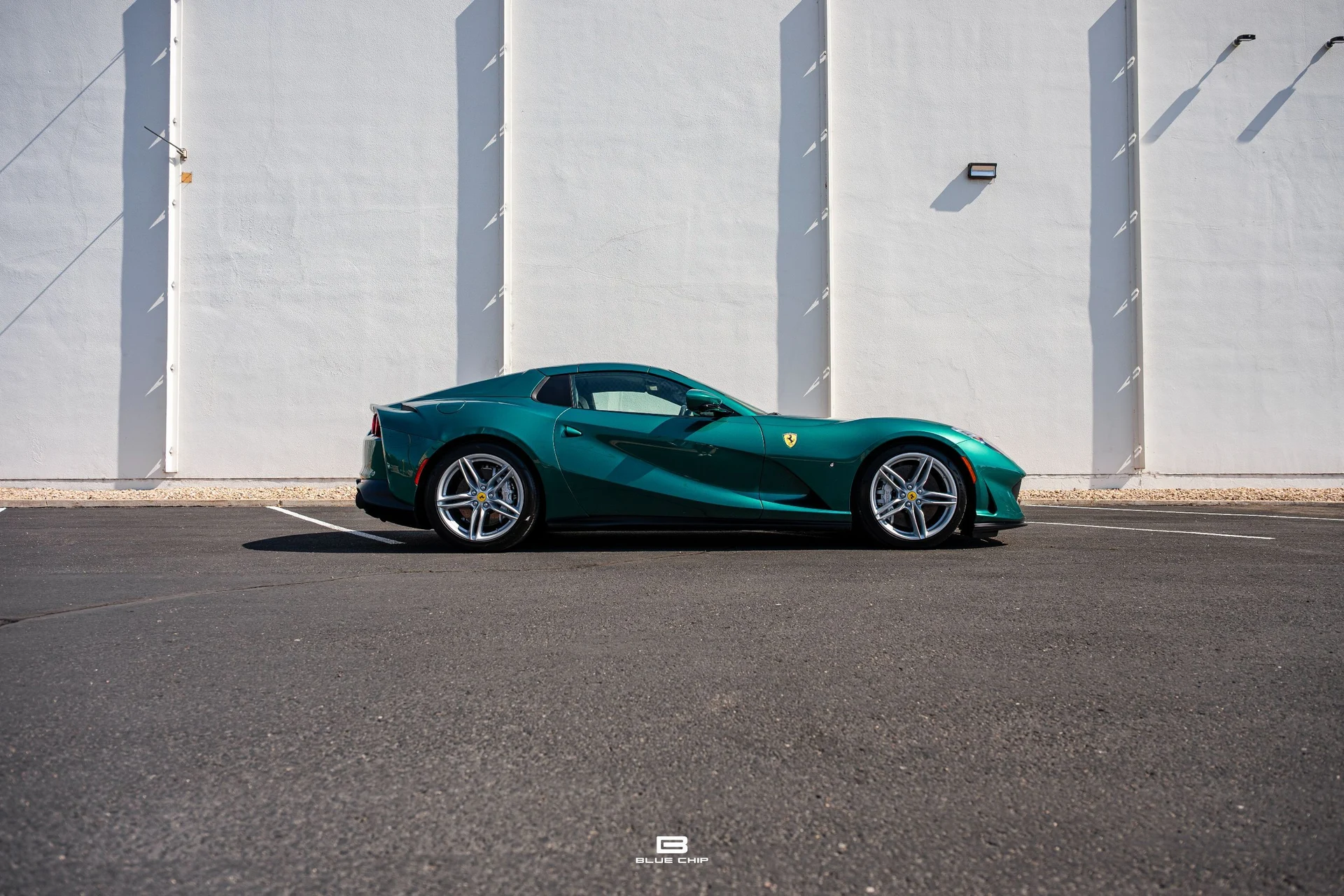 mph026_3602862721_6a612ffe2e8bec60fc64aa5a_23798_202022_20_Ferrari_20812_20_GTS_20_Verde_20_British_27_735d4e3e45