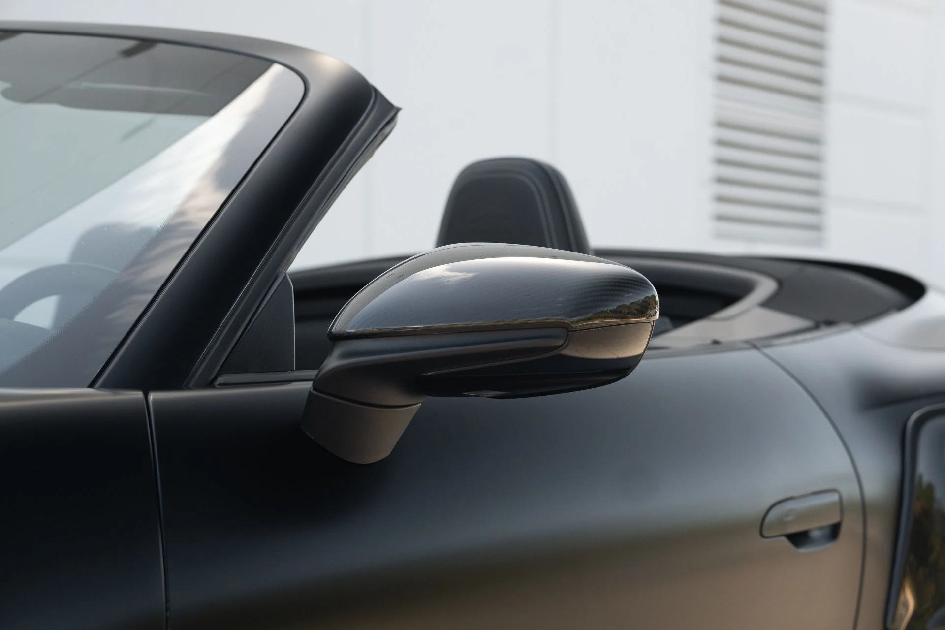 mph026_3615818711_Used_2021_Porsche_911_Turbo_S_Cabriolet_1770146418_5ef48e9a92