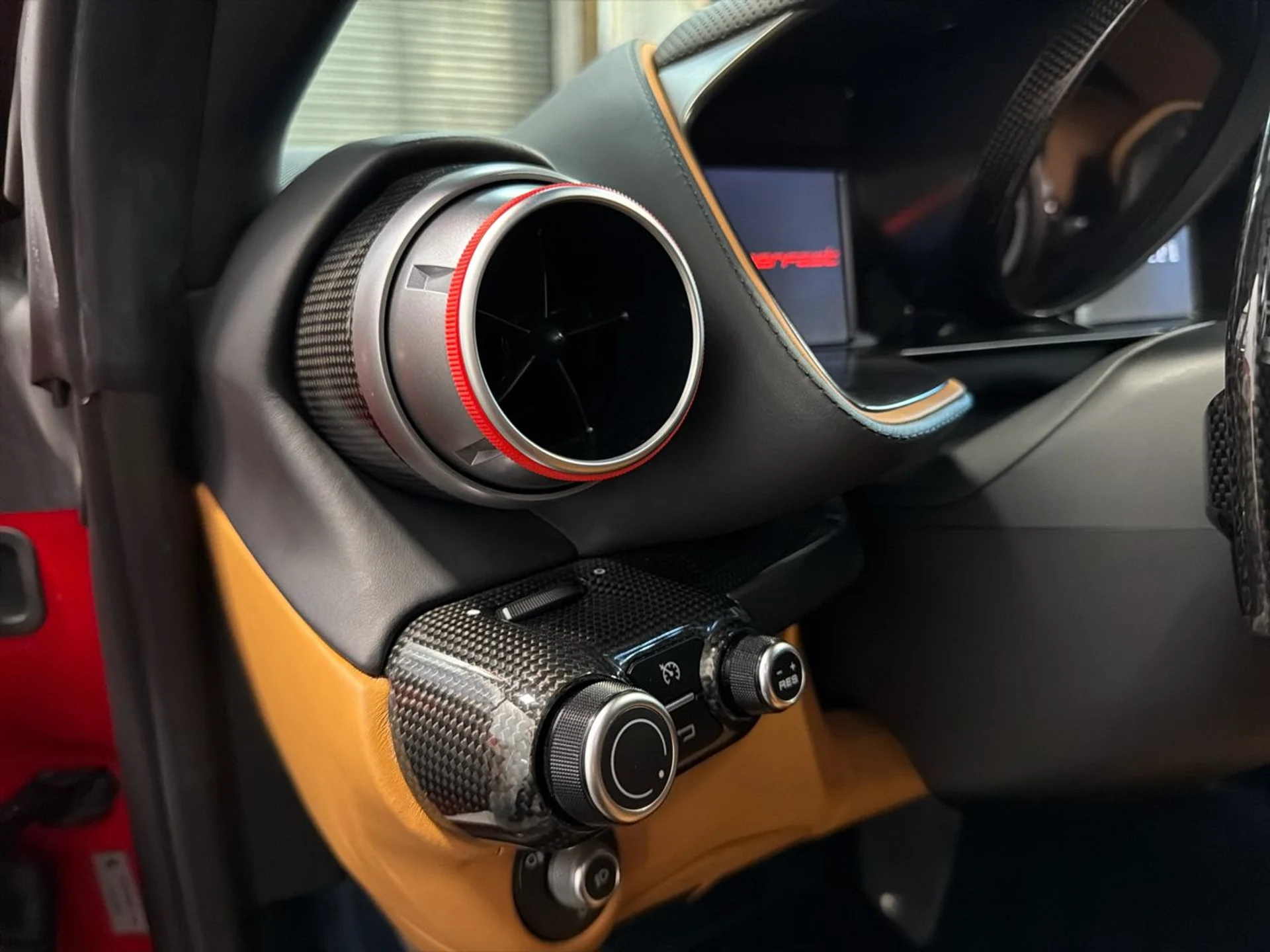 mph026_3615900679_639034798858729319_281a77d8b4