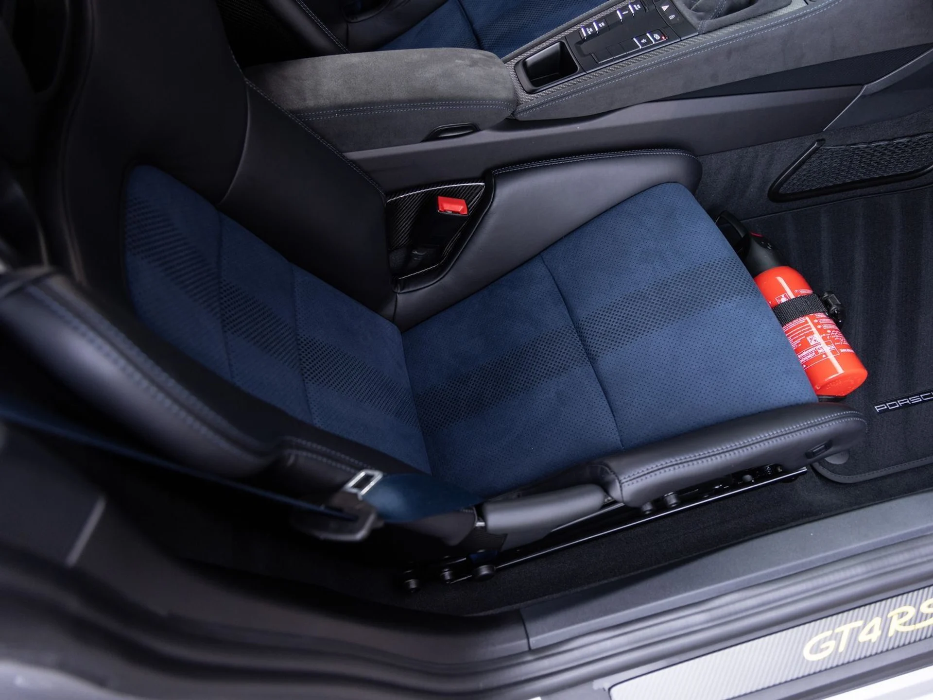 mph026_3619881707_27_6037a76596