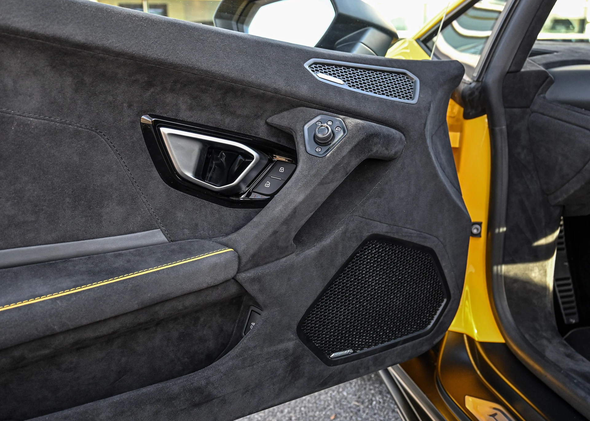 mph026_3621073858_624ebb77_31cf_4b10_bea2_7389f8f12677_9eb9b42d52