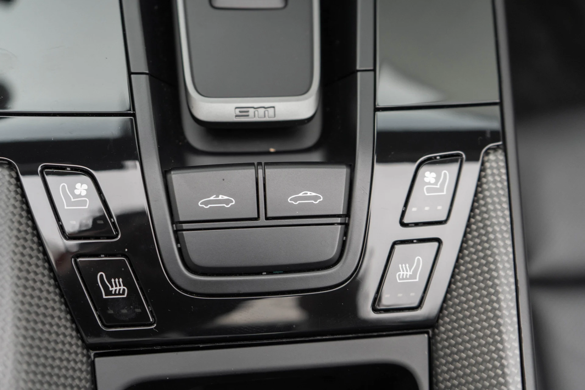 mph026_3621696411_27_25763124bd