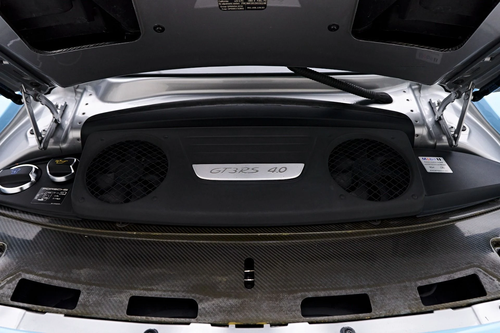 mph026_3632450645_Used_2016_Porsche_911_GT_3_RS_1755310000_55a2629145