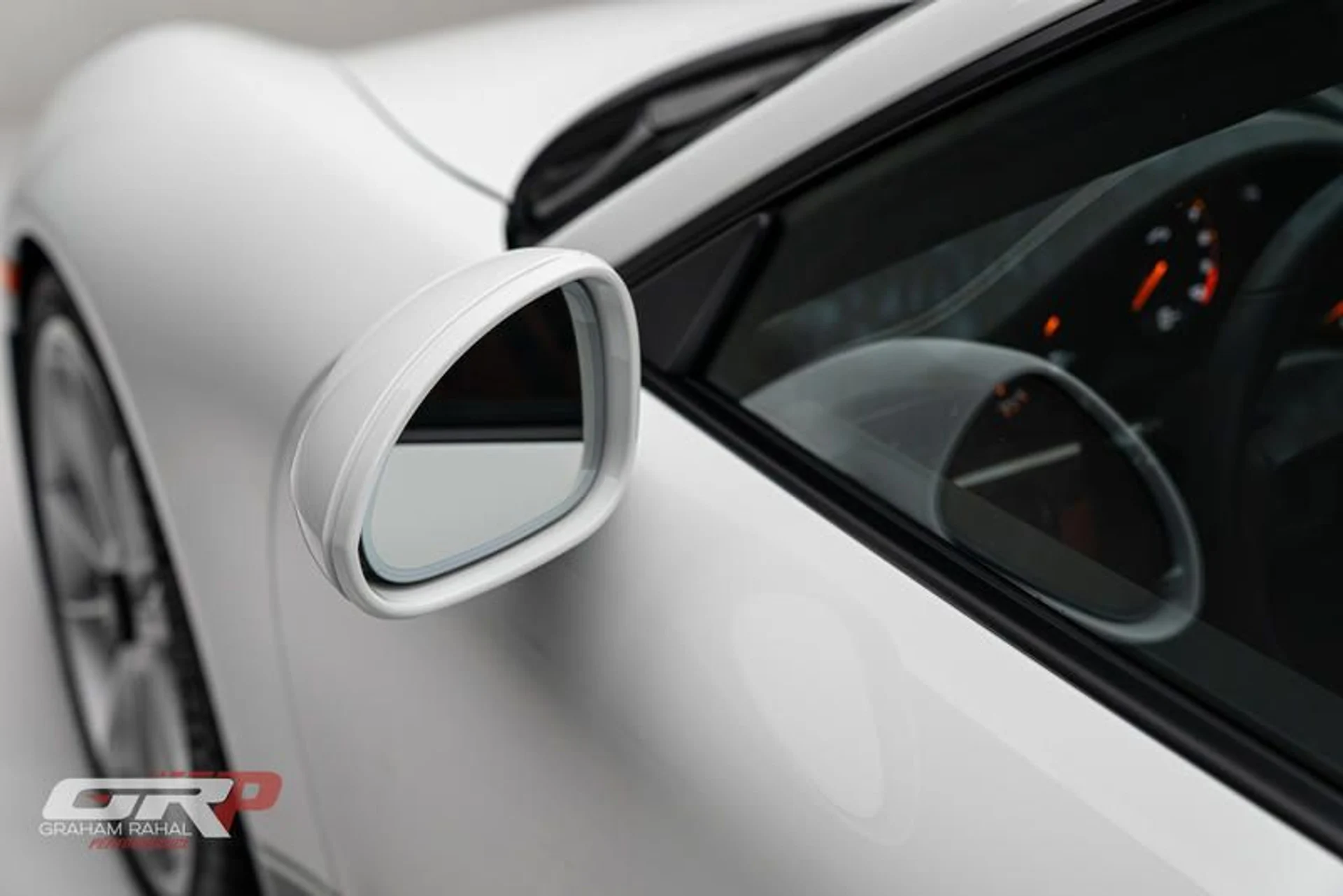 mph026_3633913306_02_B2_CA_8_D_2510_4_EF_5_A793_D71161_BCC_5_E3_8cfa99ad49