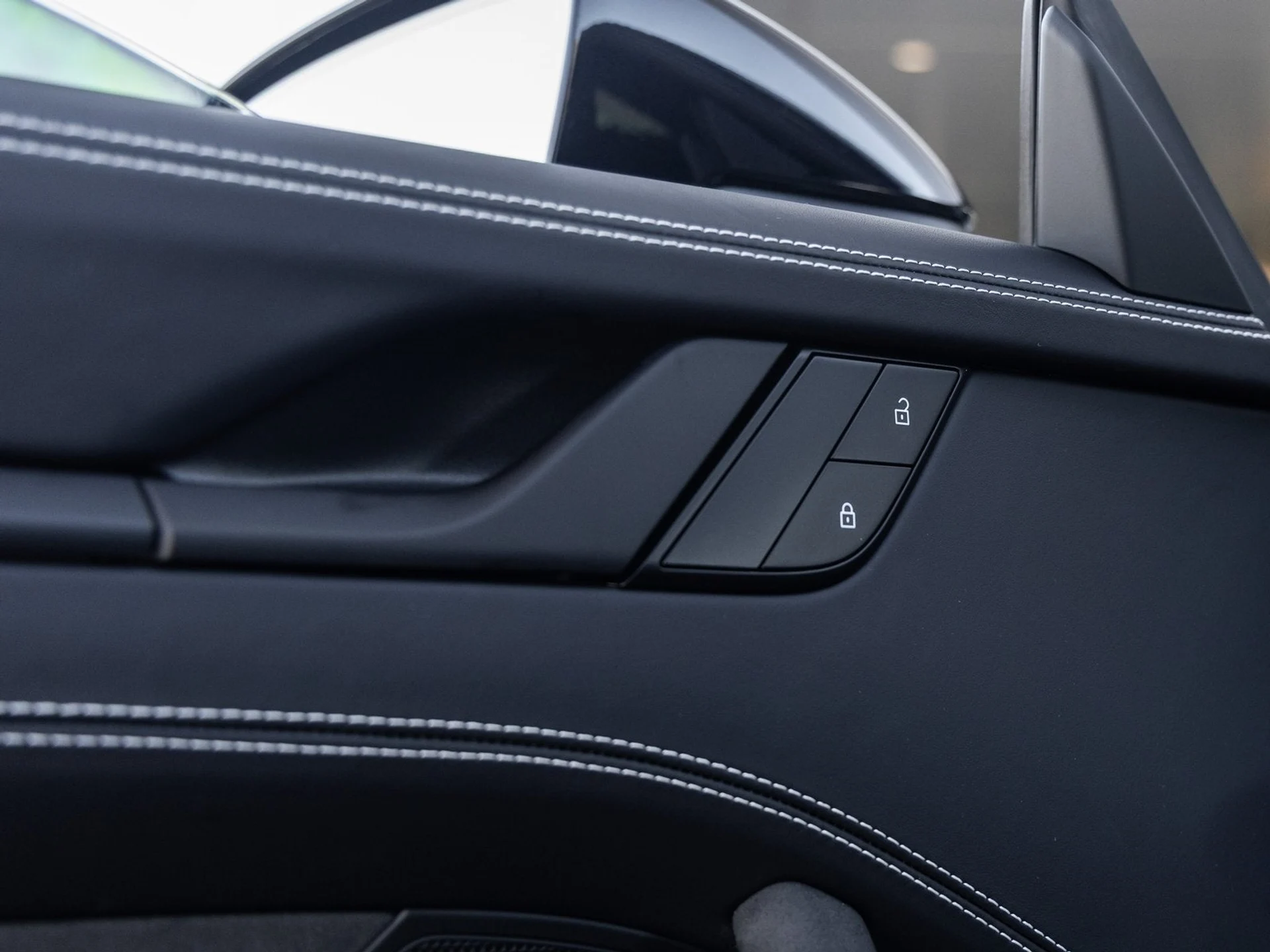 mph026_3635949073_27_e83680e04e