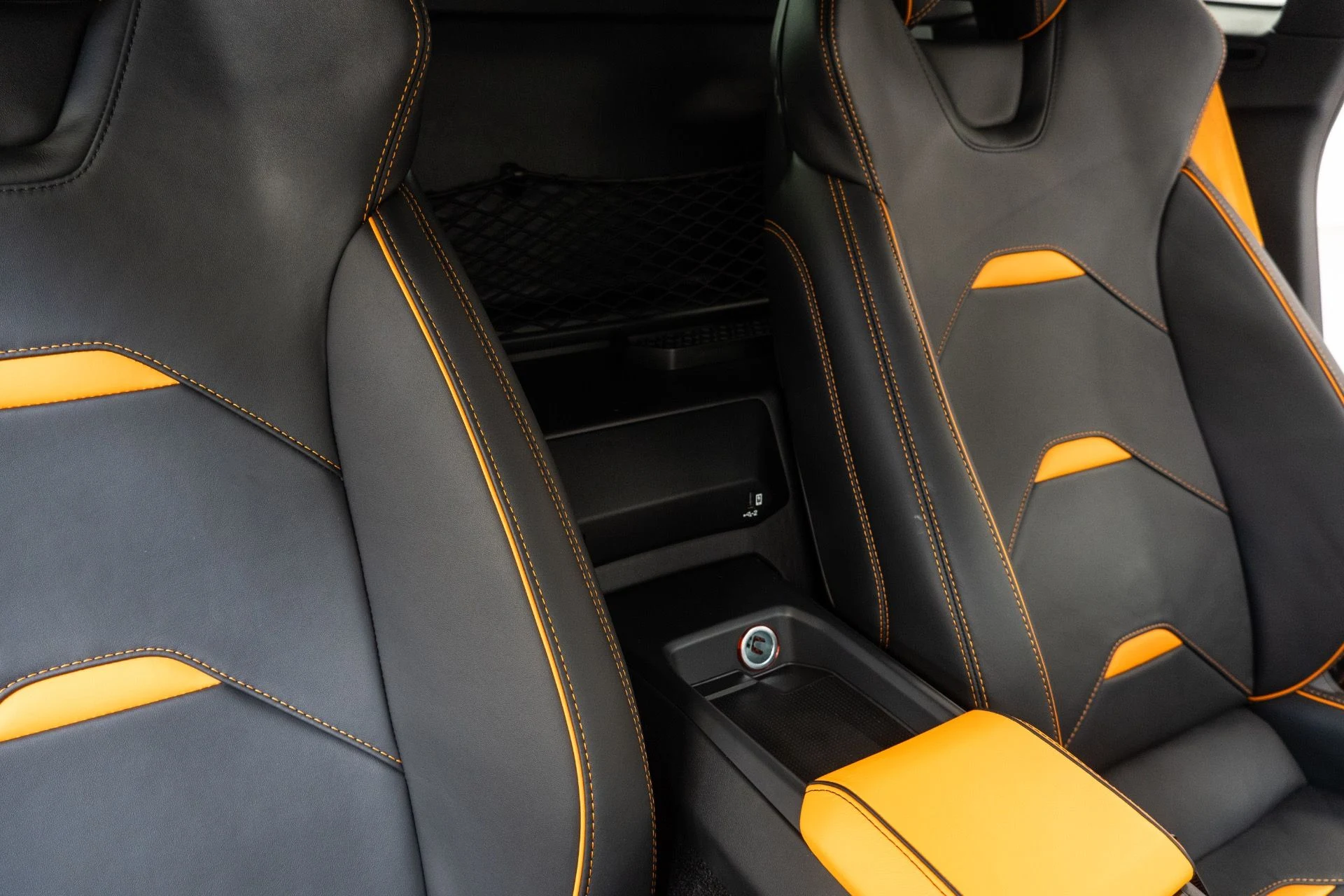 mph026_36428636_Used_2022_Lamborghini_Huracan_EVO_1760474272_36f1b4674b