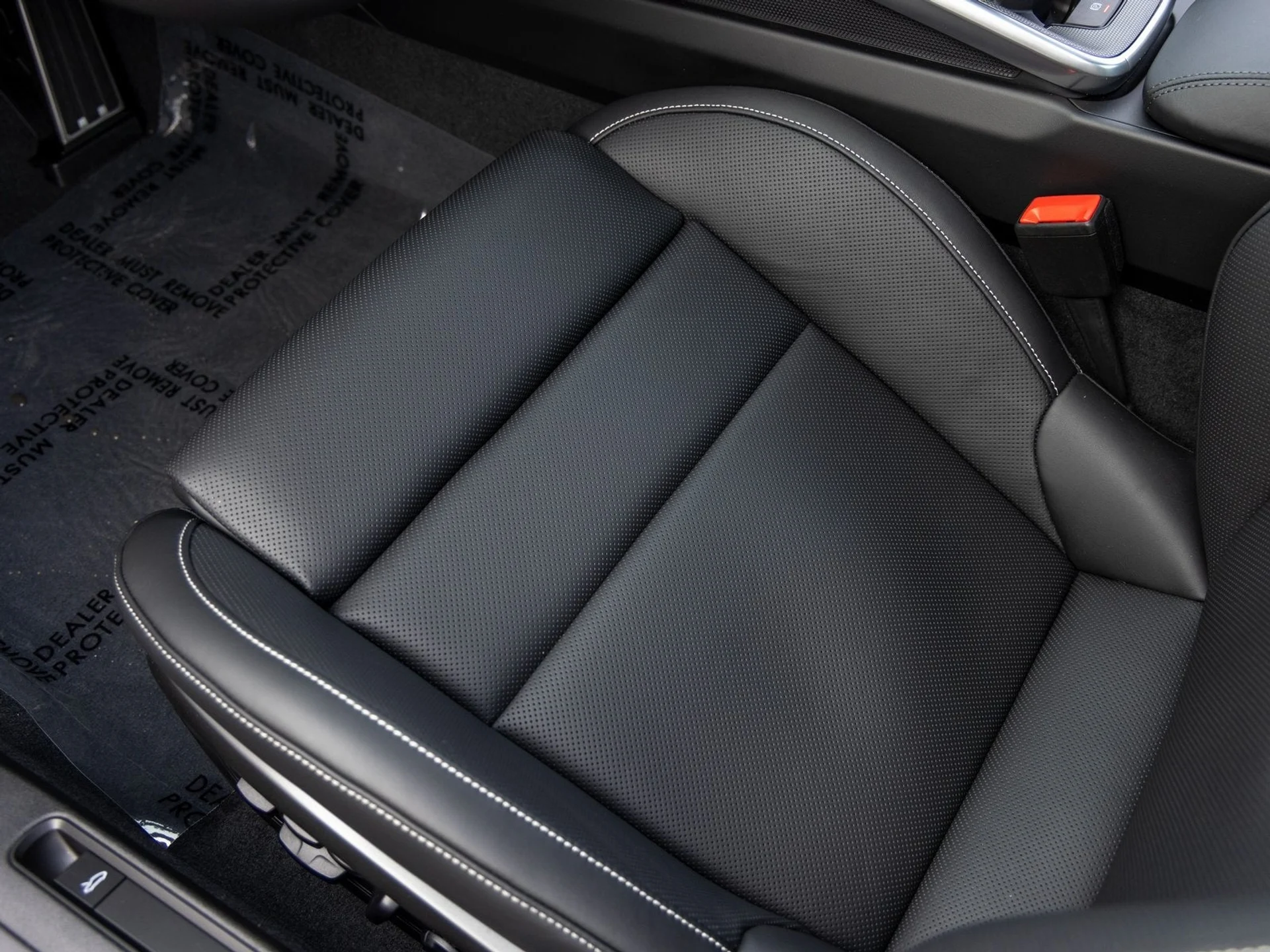 mph026_364651013_27_f52e283e31