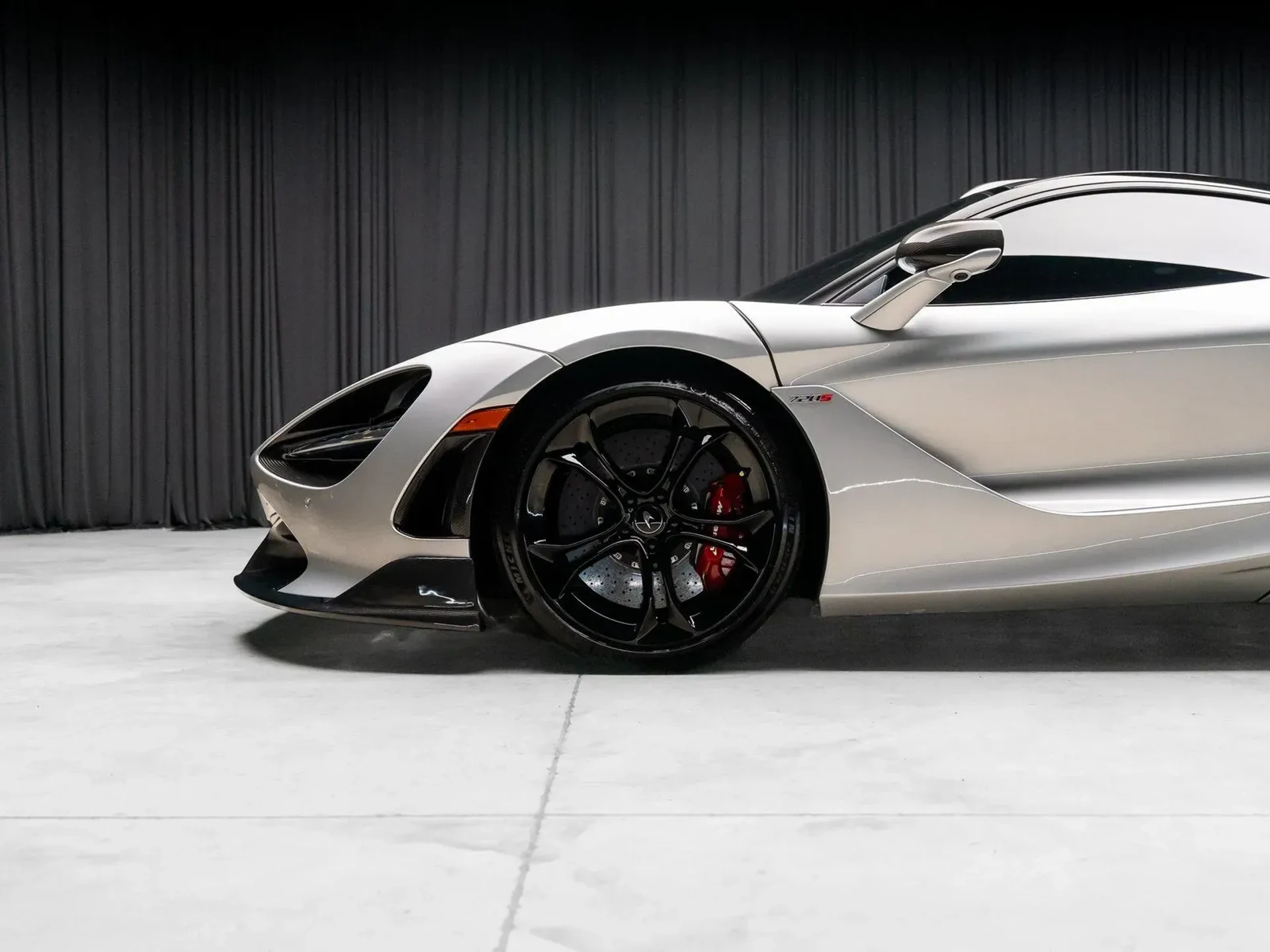 mph026_3649605648_7477c81f_b64d_480d_9842_898fb98f33cc_606bfce87d