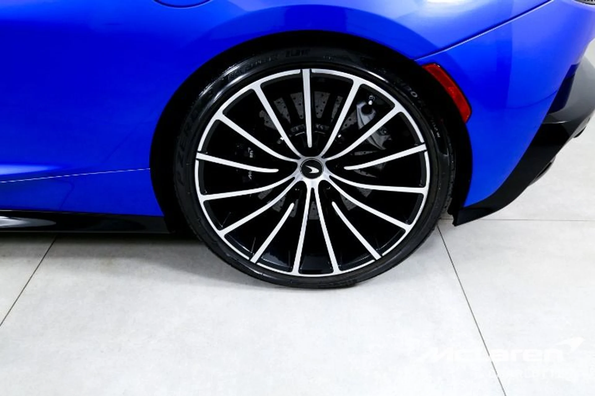 mph026_3650413551_Used_2021_Mc_Laren_GT_265c24d58b