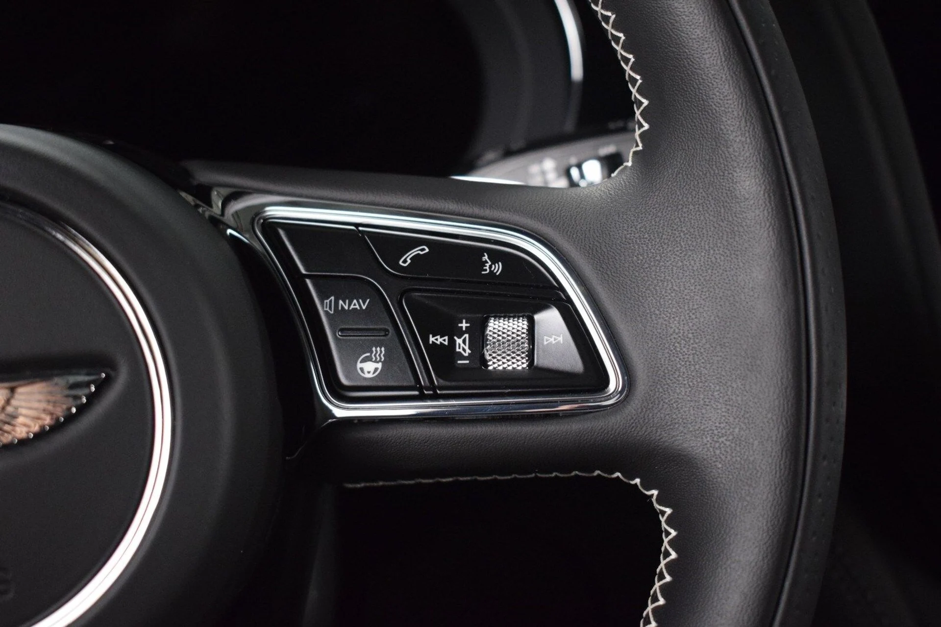 mph026_365916702_ed273bbea543af9e7ec283de9557b2a1x_00a243cf8c