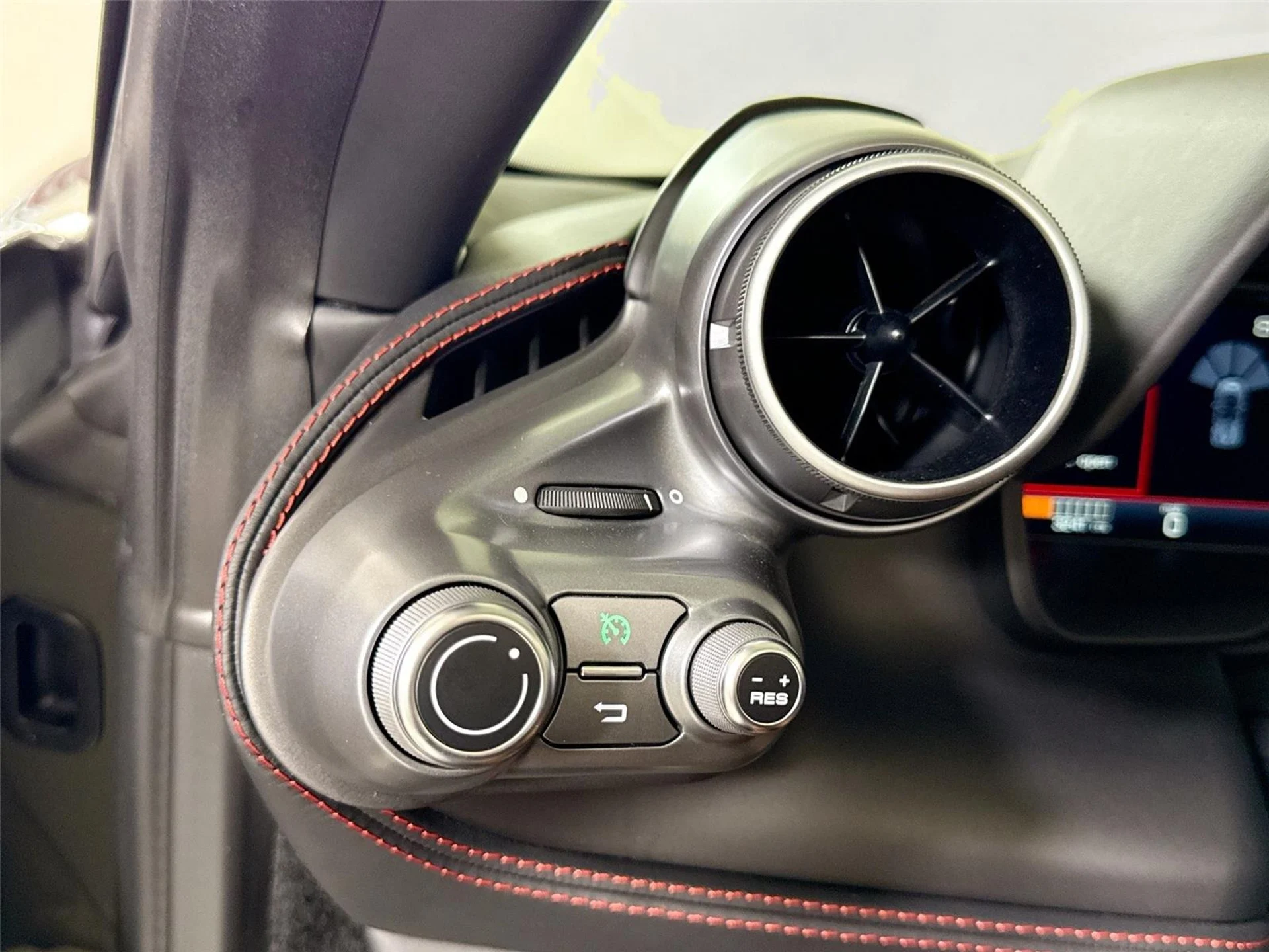 mph026_3660981605_96c628a3272a53285d09fbcfa6724980_e7ffaef812