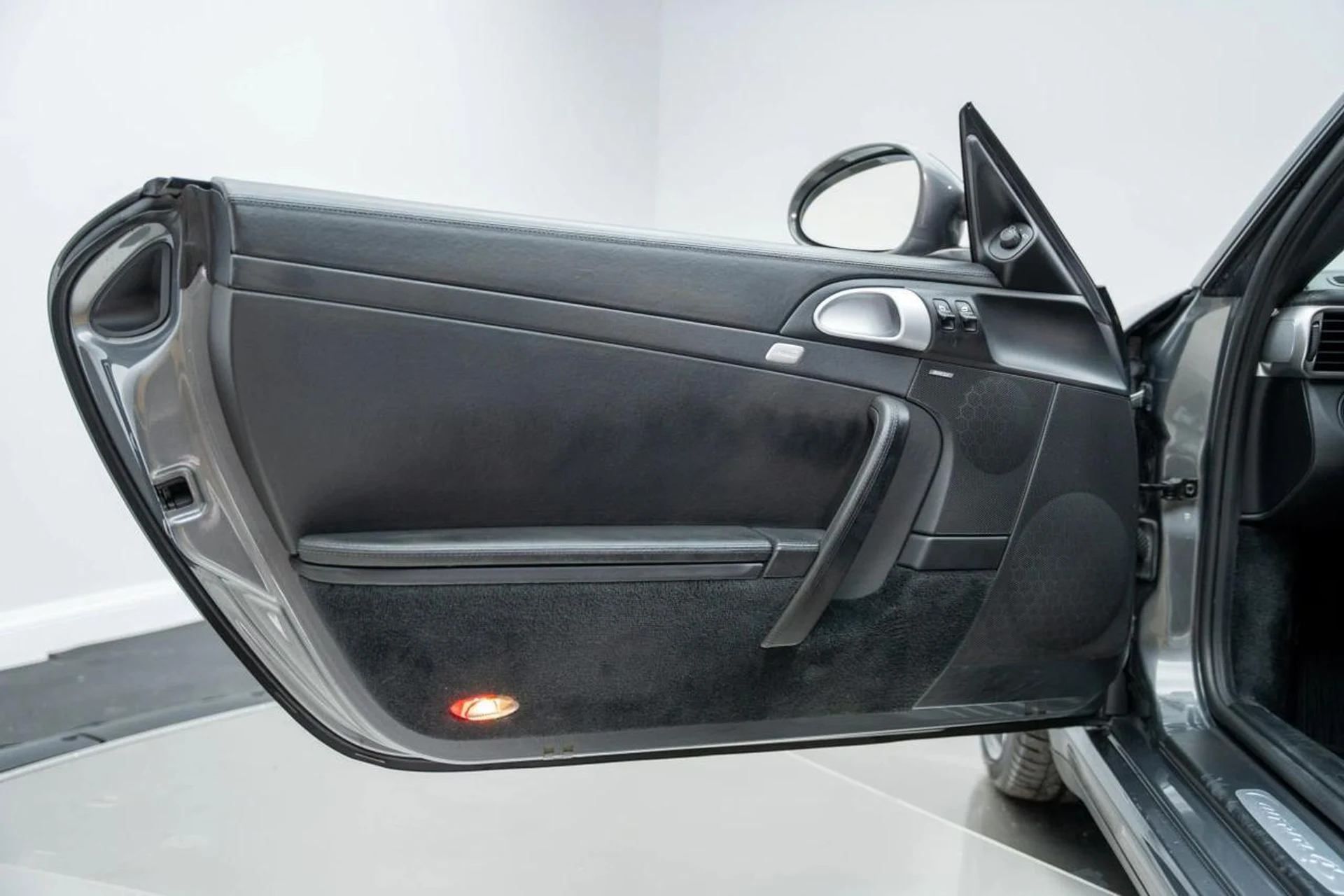 mph026_3665961040_057e06868f60162a12466b46963e97da_7bd0880c7d