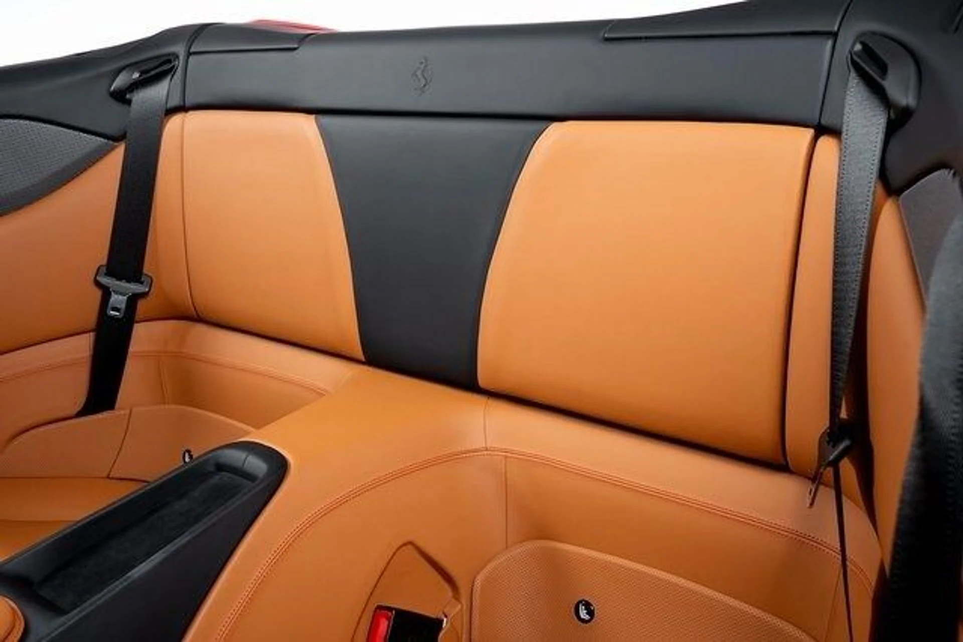 mph026_3666437531_0863932711fcc9dbb307cdff05aa321bx_268d9f4e91