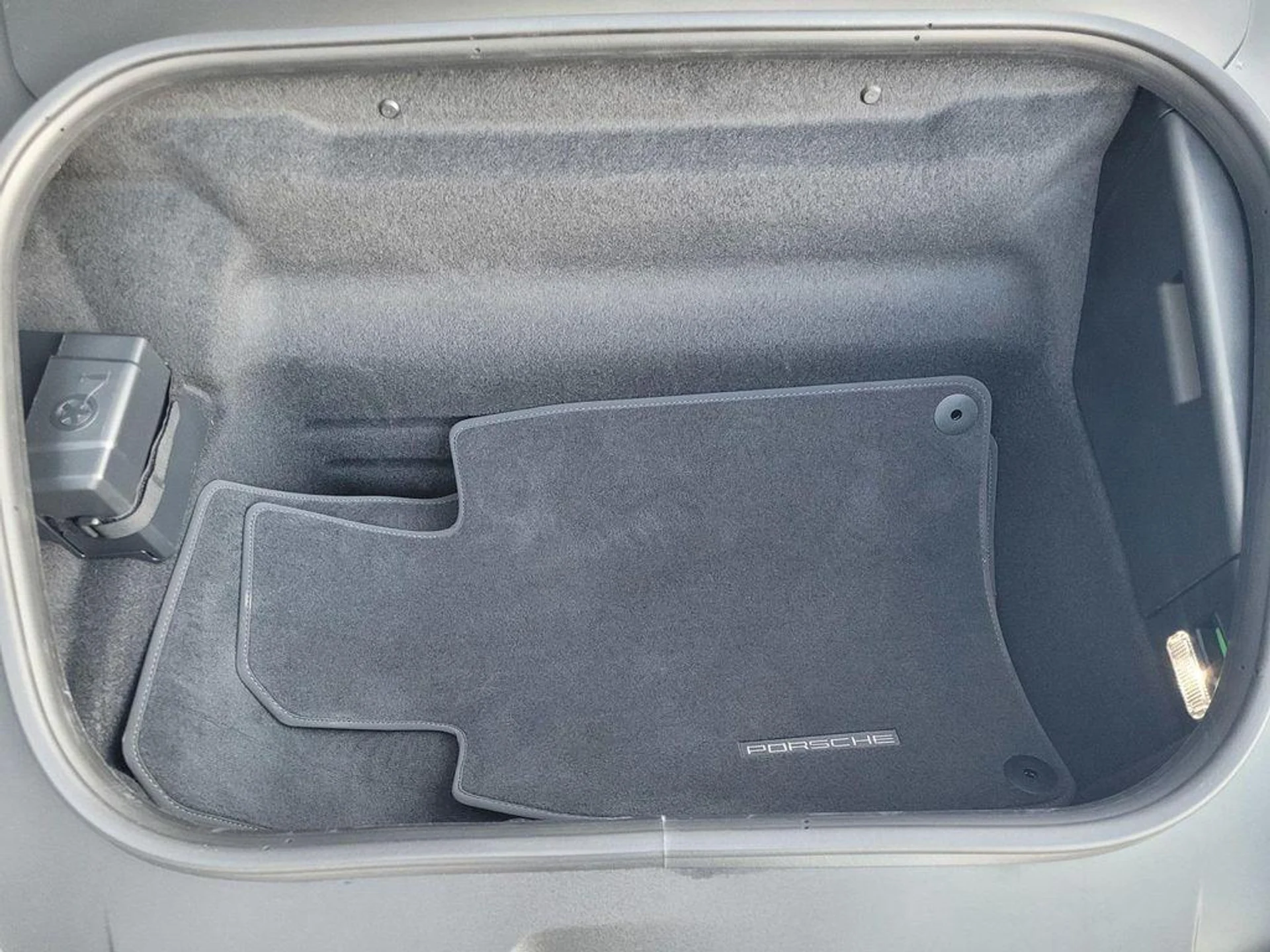 mph026_3667475036_w_Eoh_YD_Ywgj_ED_3i2o4_FRHY_us_BQ_0355539661