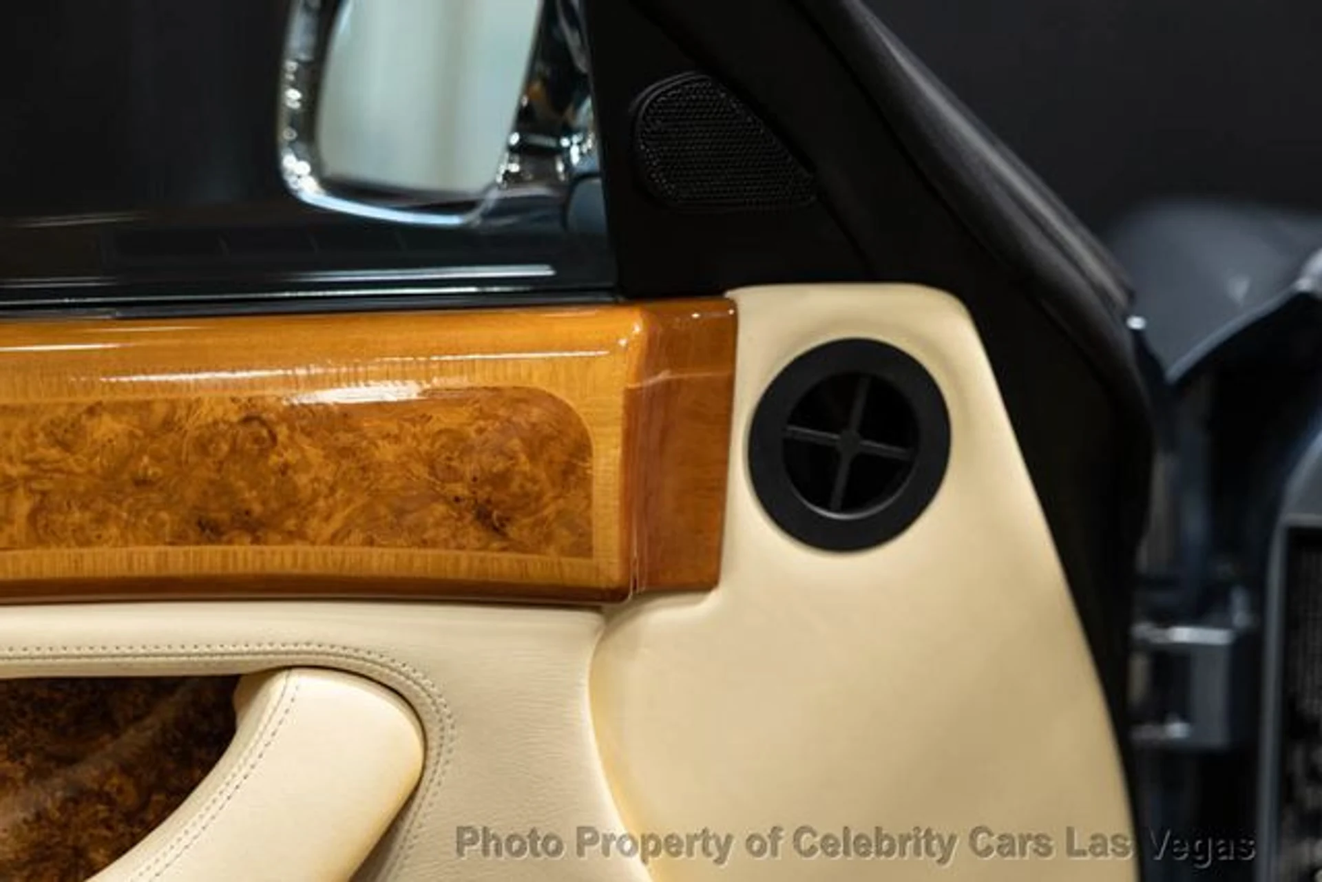 mph026_367166044_used_2002_rolls_royce_silver_seraph_lastofline1of120forus170totalworldwide_9707_23079302_31_640_28138a1e05