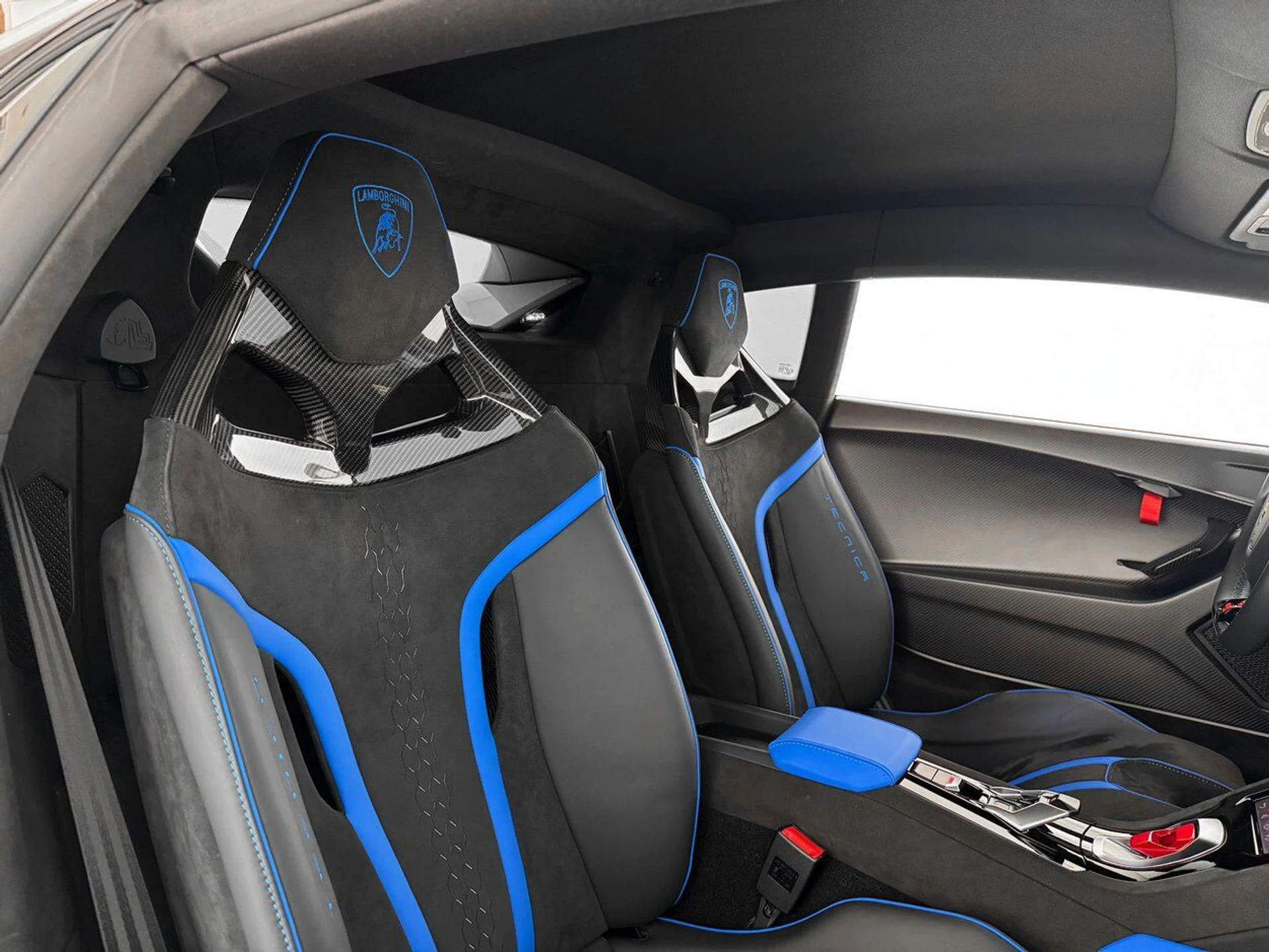 mph026_3674541463_eb4b8294f404a84bdf5a2a50668ec41b_1f73a8cd0a