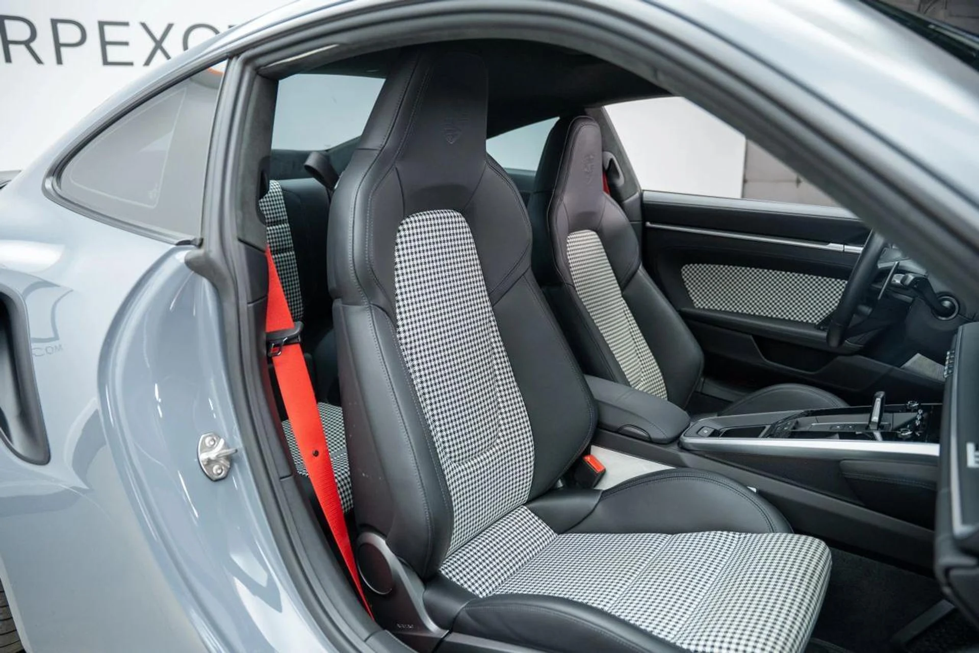 mph026_3683845545_5eea8c2eebc26af902d15f5042d3a789_8ee538ebbd