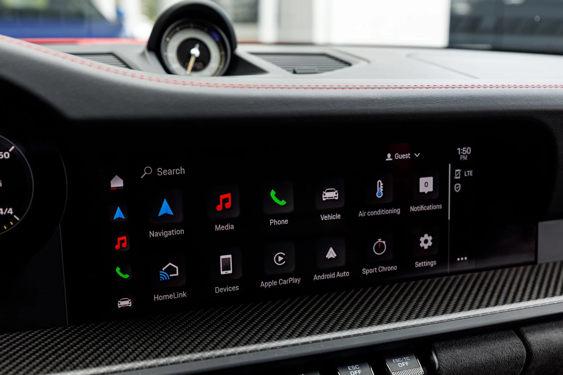 mph026_3688785128_589_p27_l_1eefa3f459