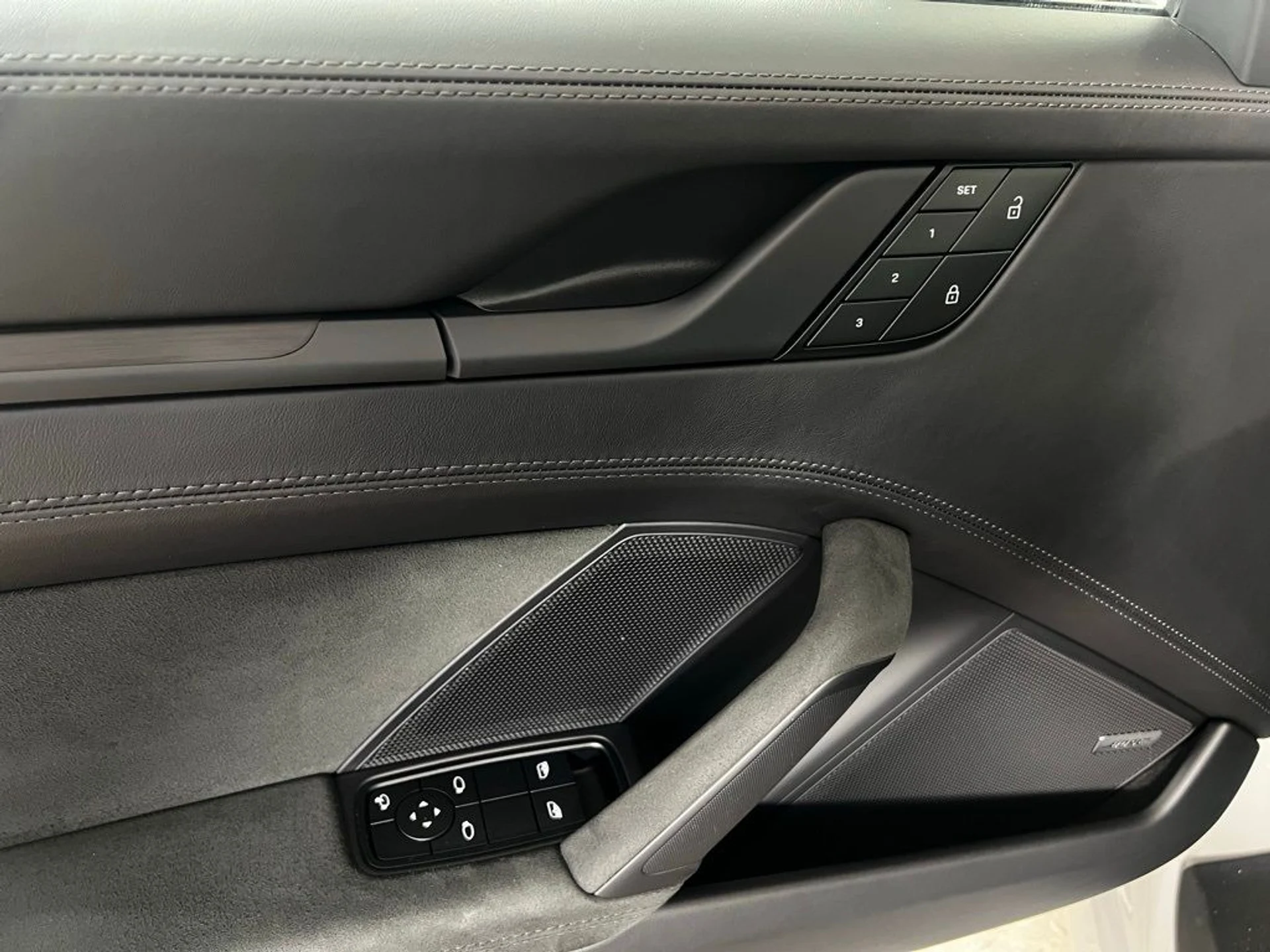 mph026_3690922391_ea22c9e5f39ebe1d8f5925254d7f584e_f36f017c54