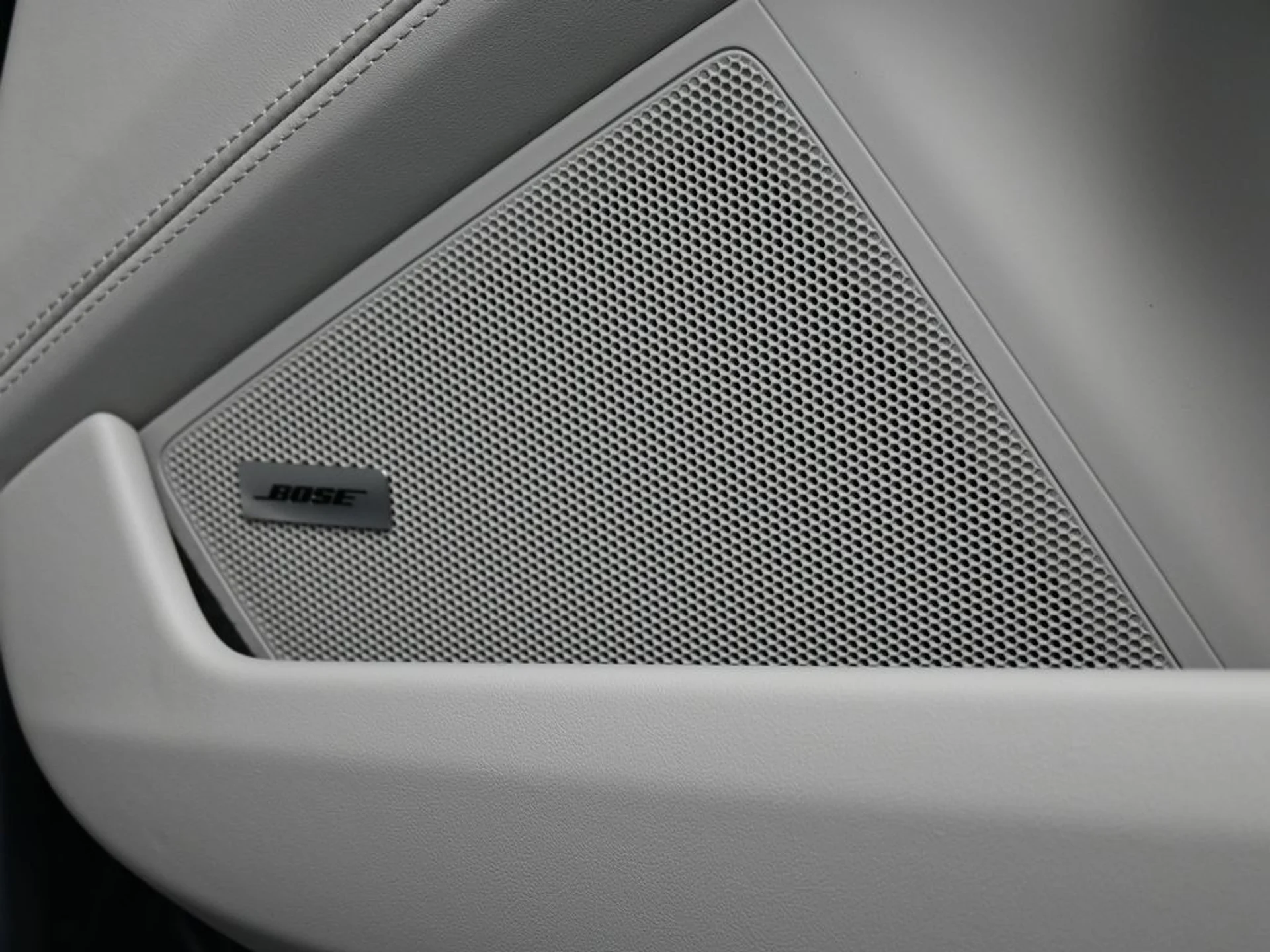 mph026_3713257201_4e1dafae_458a_48d9_9b4c_e1c53dc6c6e2_9e9f1185d5