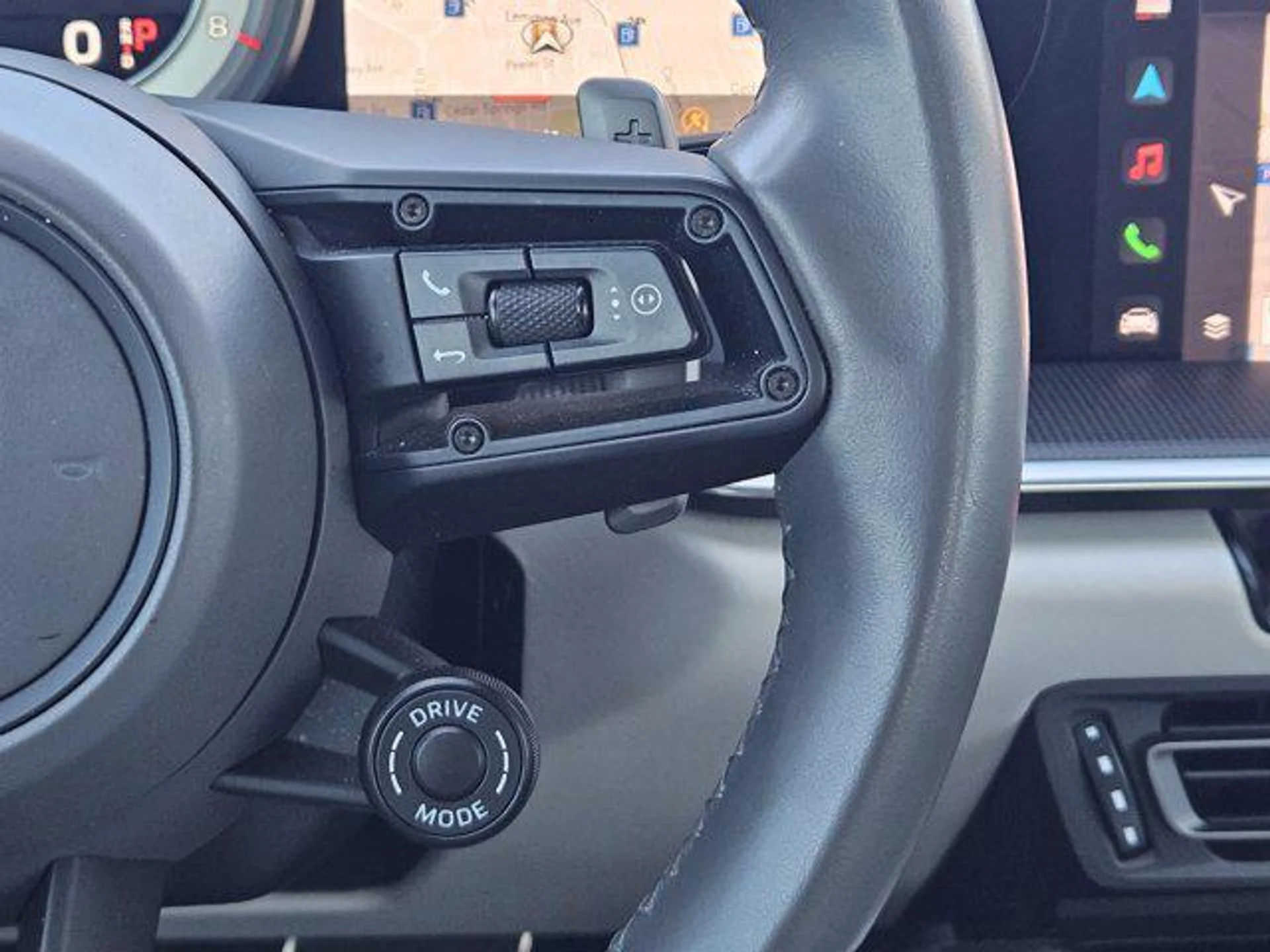 mph026_3716503332_g_Qi_KY_Fz_Vm_3_W_Eug71_hqp8_Cq_RSY_de0c5f0fad