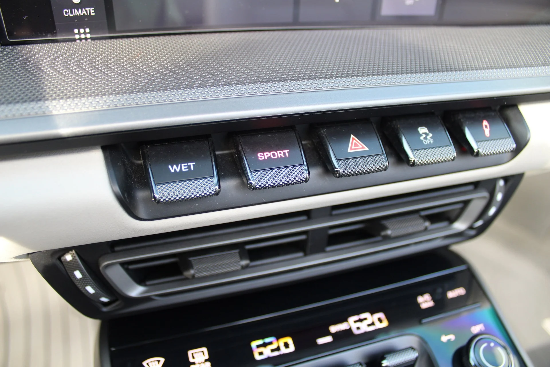 mph026_3718885316_b14fdcc5938ff3c290ec568f7ecc4e20x_443ca5ea49