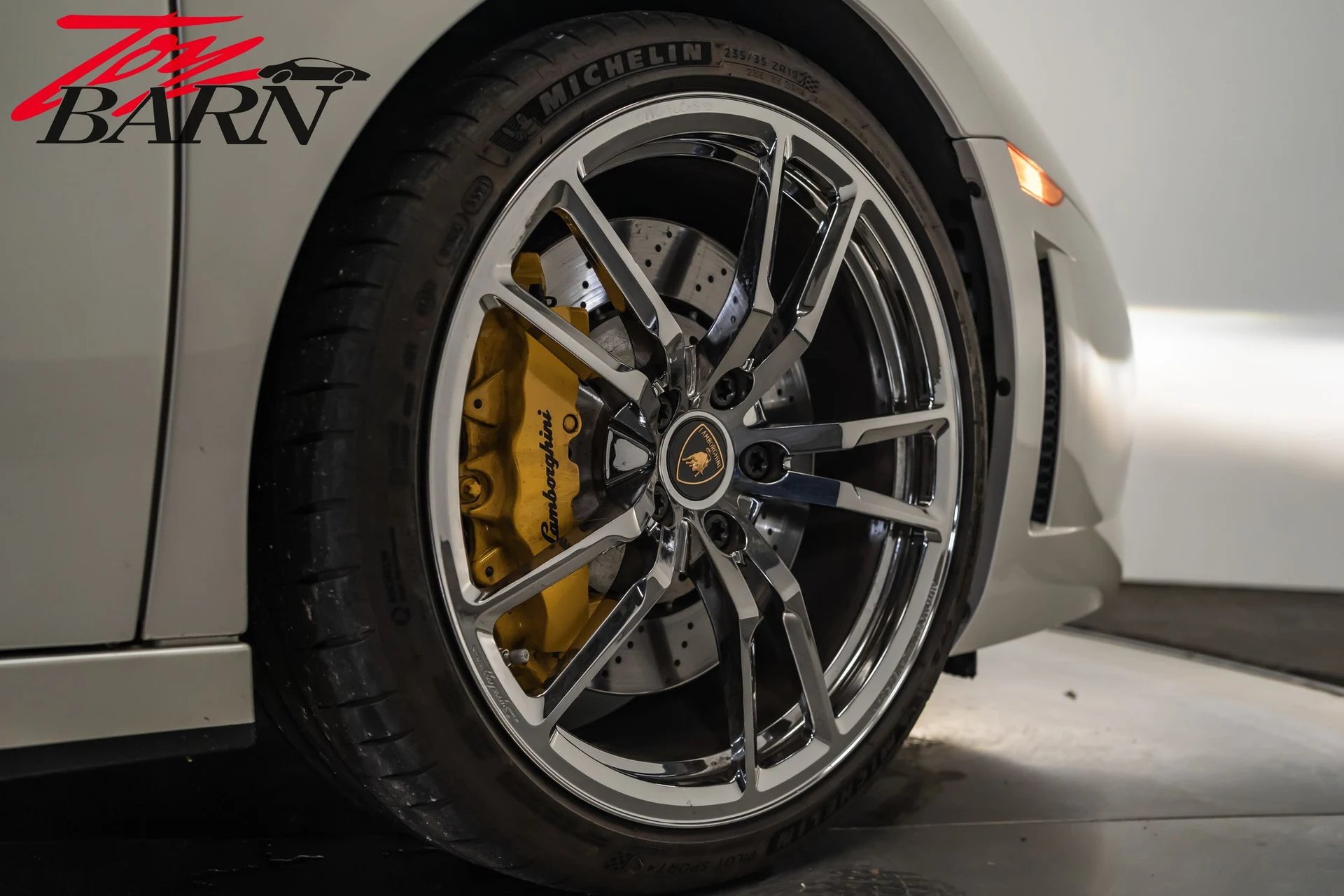 mph026_372257512_82dfc12e816c36a92b6a94dcb297f31dx_2daa16dc3f