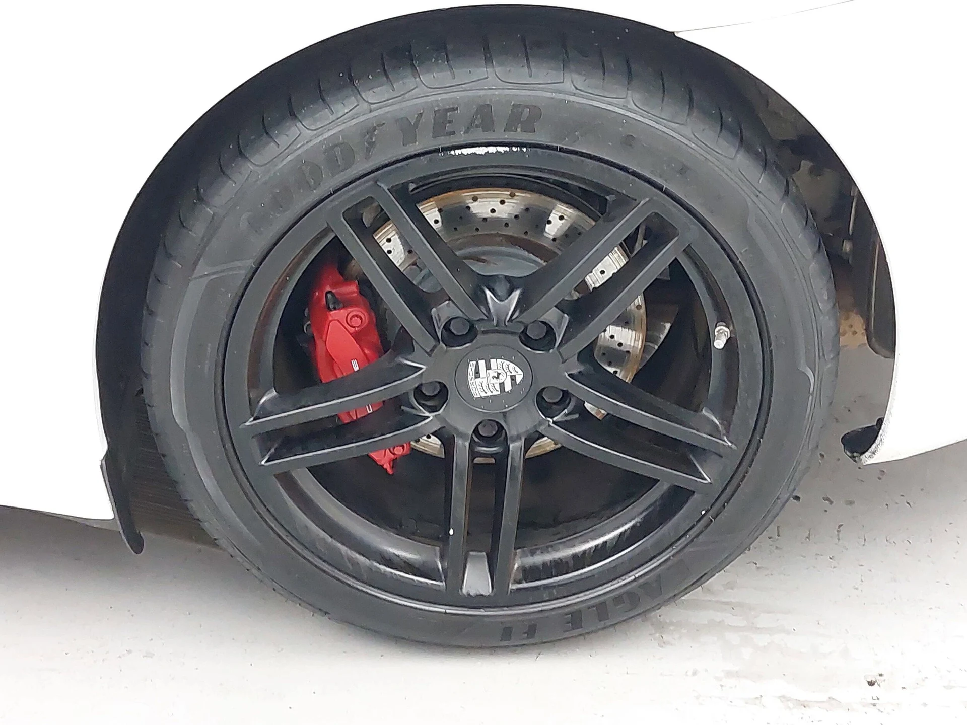 mph026_372949899_5e9ce80f5f78949d0f3b0521e252bf75x_d3cecb3dcf