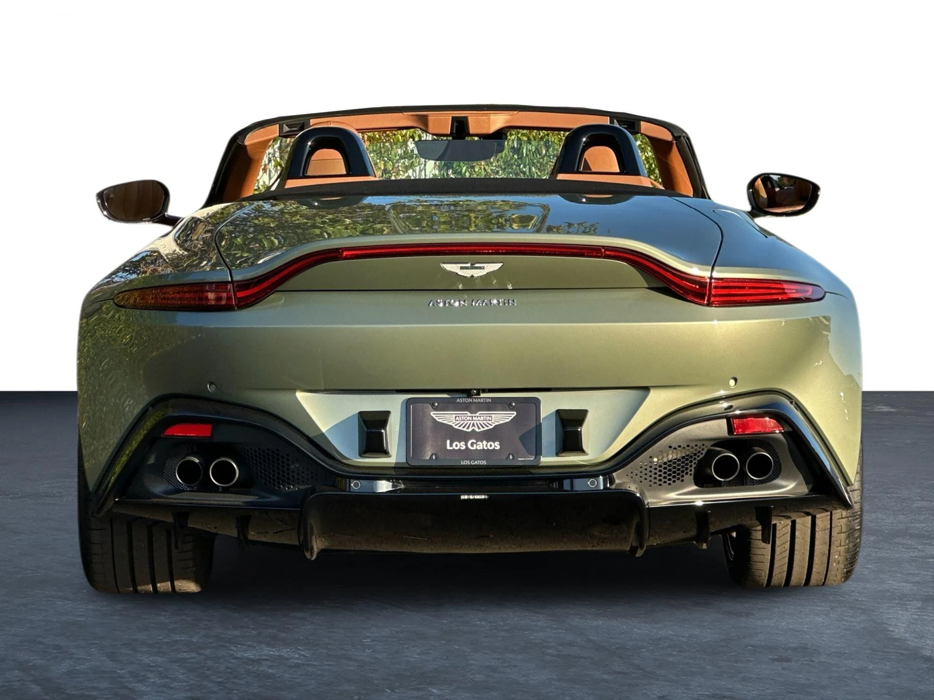 mph026_3731541484_Used_2021_Aston_Martin_Vantage_1764949779_bd1afd8b60