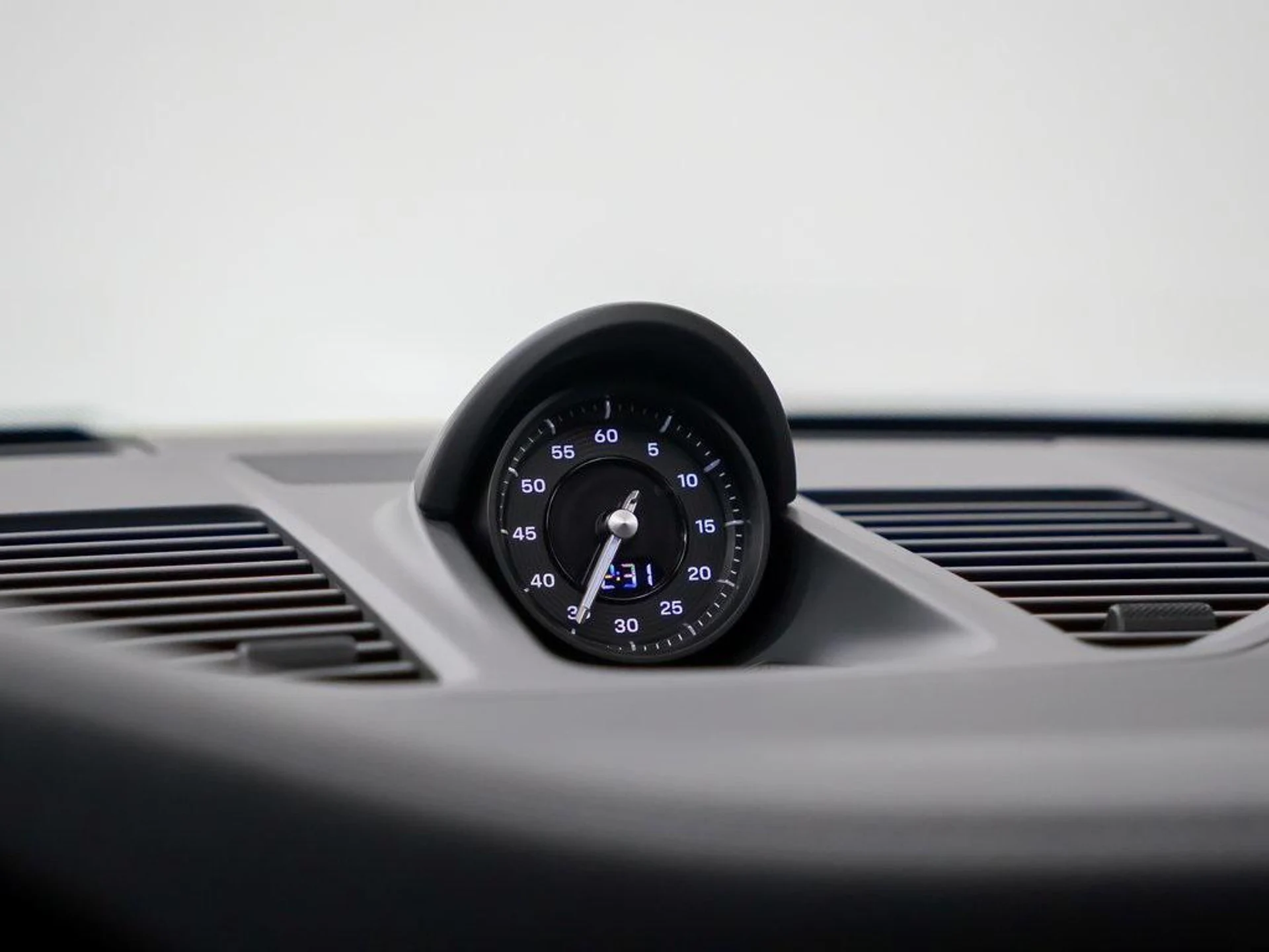 mph026_3747987059_lbj_J05s_Iq46_F_Sej_ULC_5_Vilpl_Cs_3bbc4877c3