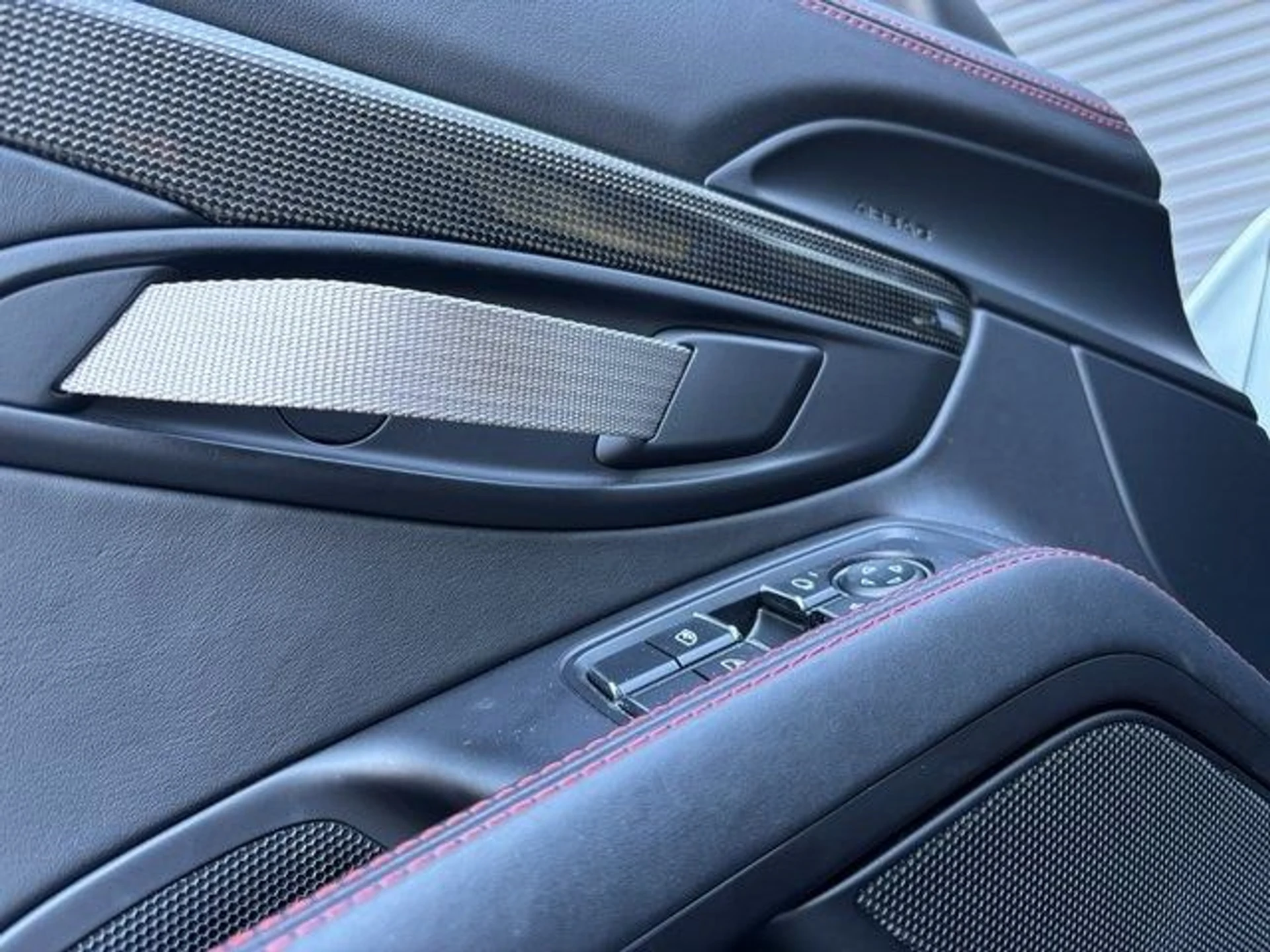 mph026_3769750052_6c1be96c7e3dab553dce11eb15dfc003x_37867372e2