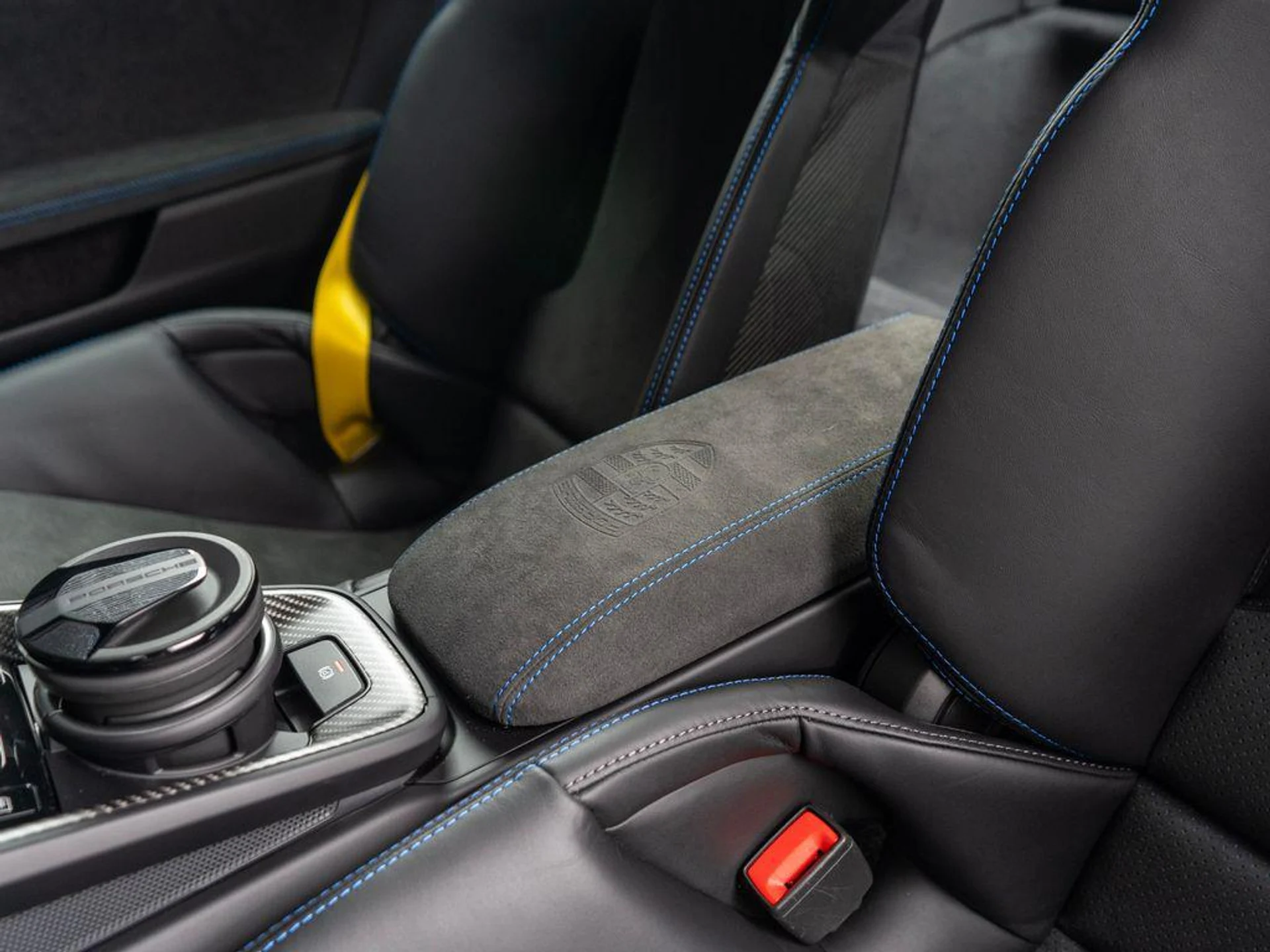 mph026_3776337767_w5xe9u31_O_Osh_T7e_Ypn_W_Phok4f_w_4d740f91ce