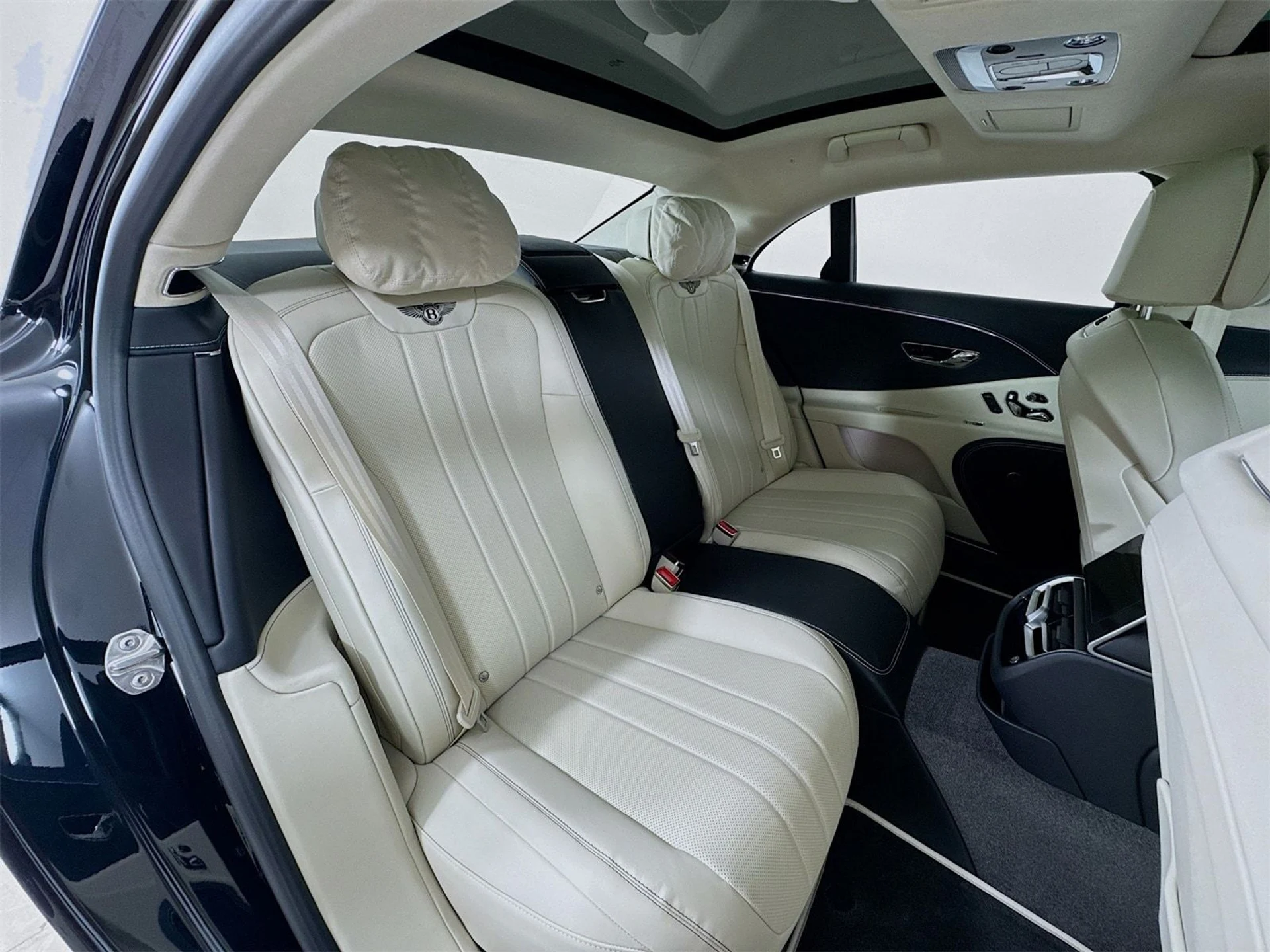 mph026_3777184962_8d3574d0c8d5ee0558a9ccf345e2c17cx_08578eb635