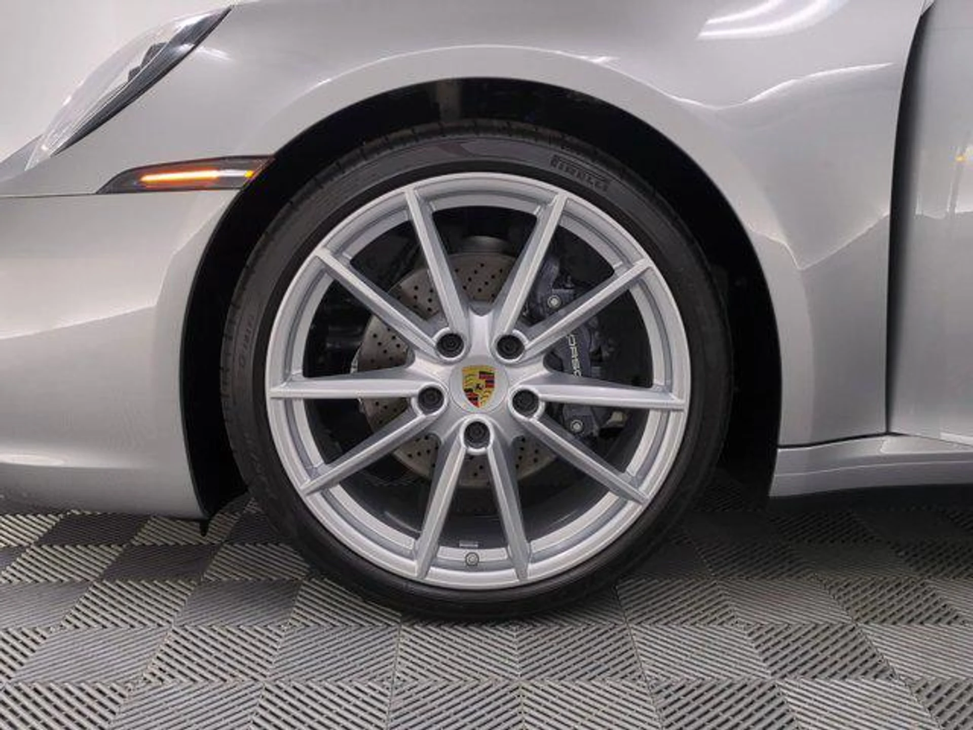 mph026_3798126049_aznf6_cs_G4k_NYRE_6_ER_1bd2z1_PV_0_0e5106996f