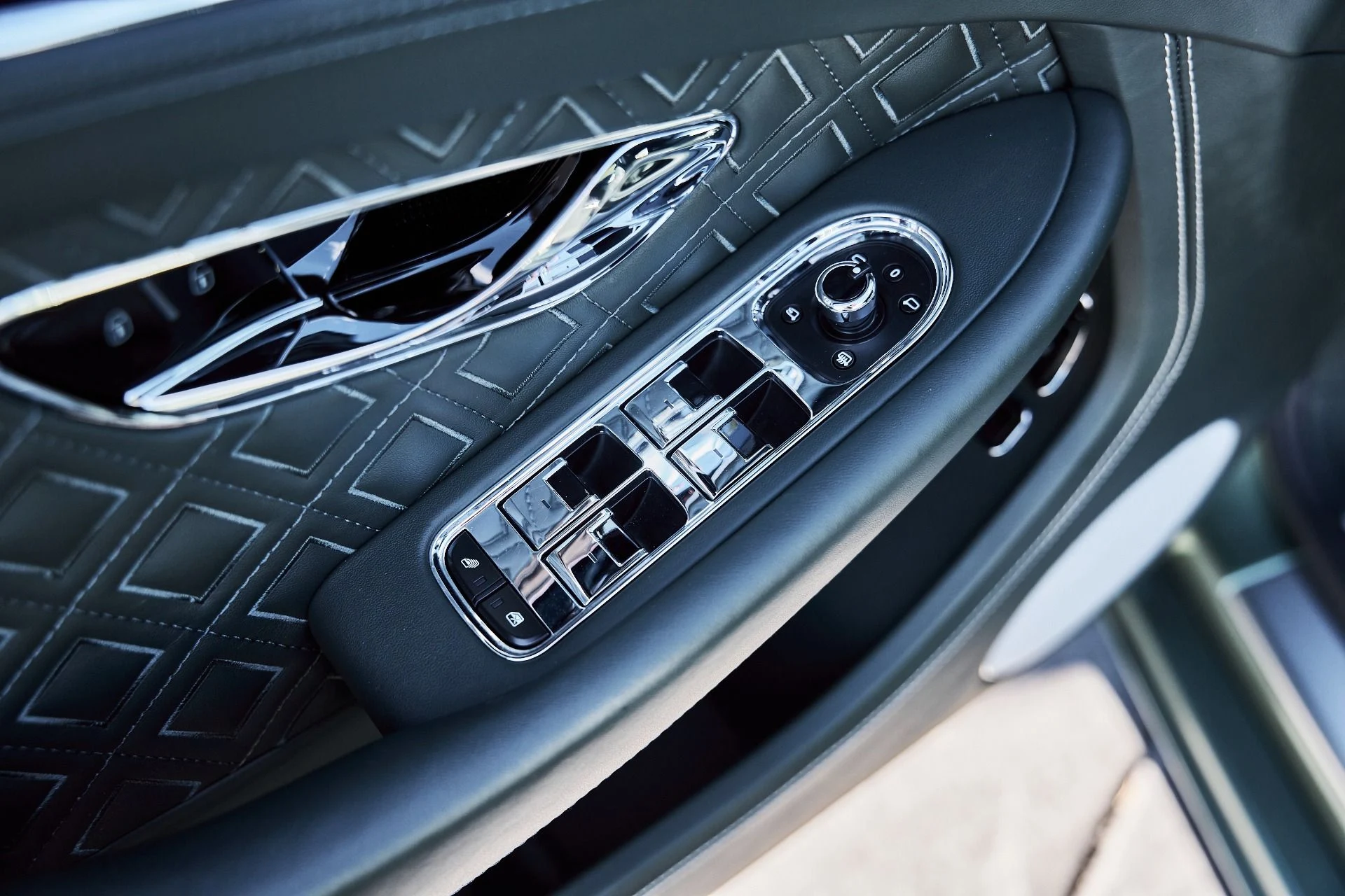 mph026_3799897806_Used_2020_Bentley_Continental_GT_V8_1776226443_0d6d7eaa89