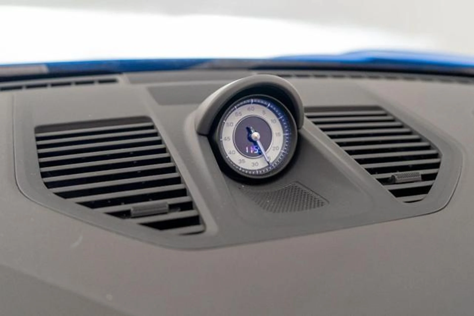 mph026_3802470691_qpm5v_G_Ycow_Ib_HG_4_ZN_Tzqq_R_Zi6_SE_d976707266