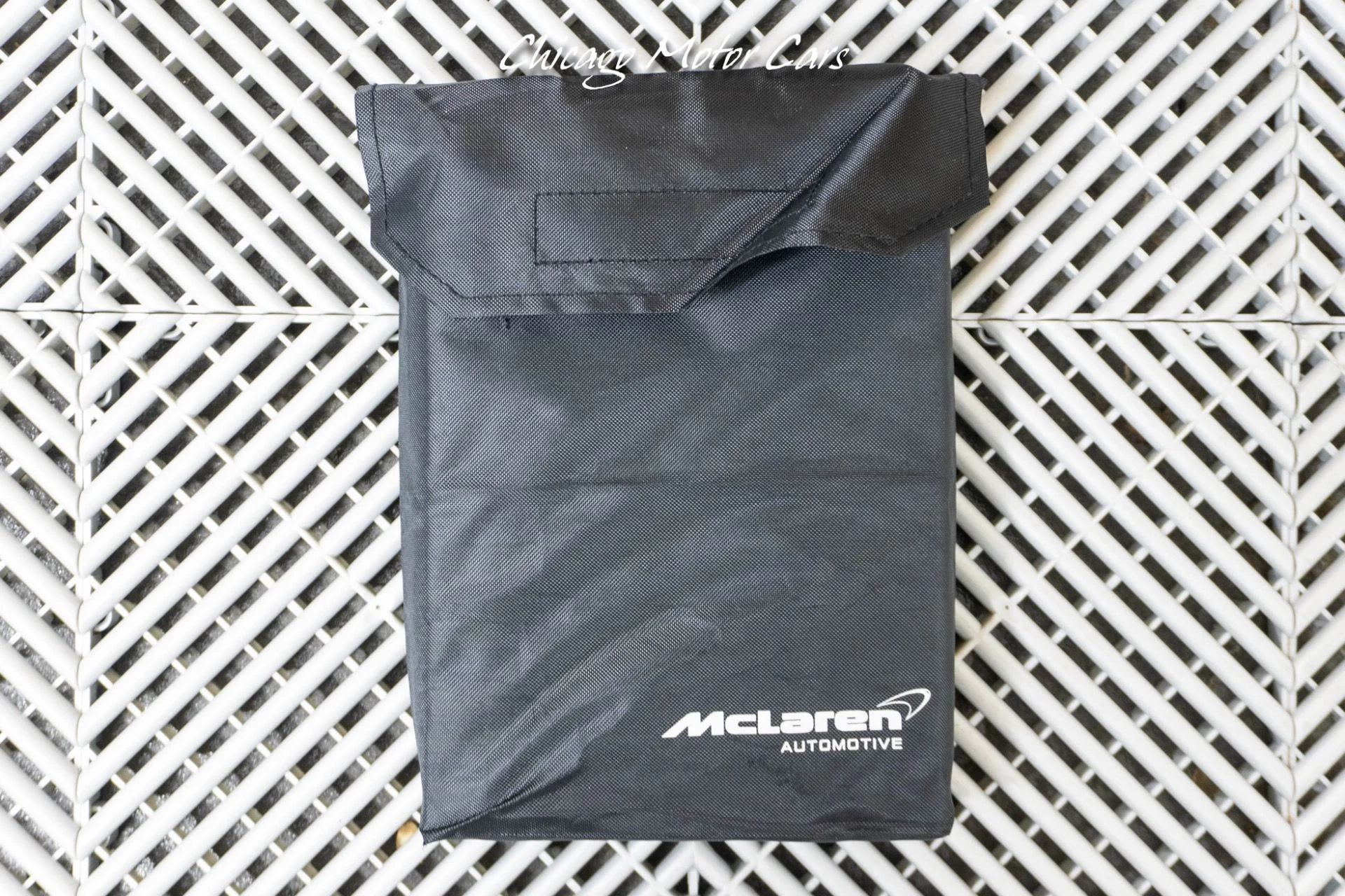 mph026_3811119228_13305_p27_l_88d91eec7a